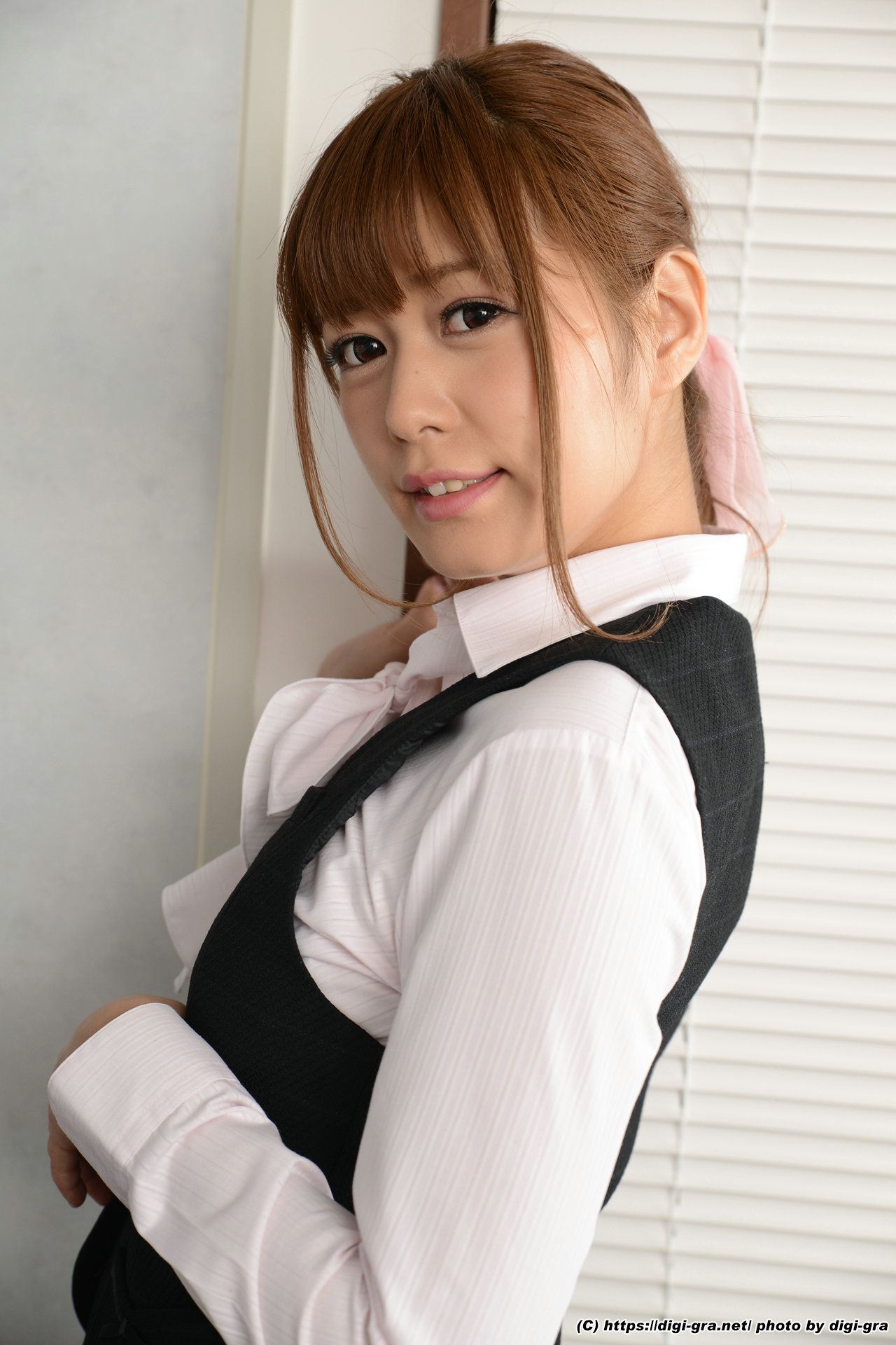 Hikaru Konno 绀野光/紺野ひかる Set04 OL 女教師 [Digi-Gra]