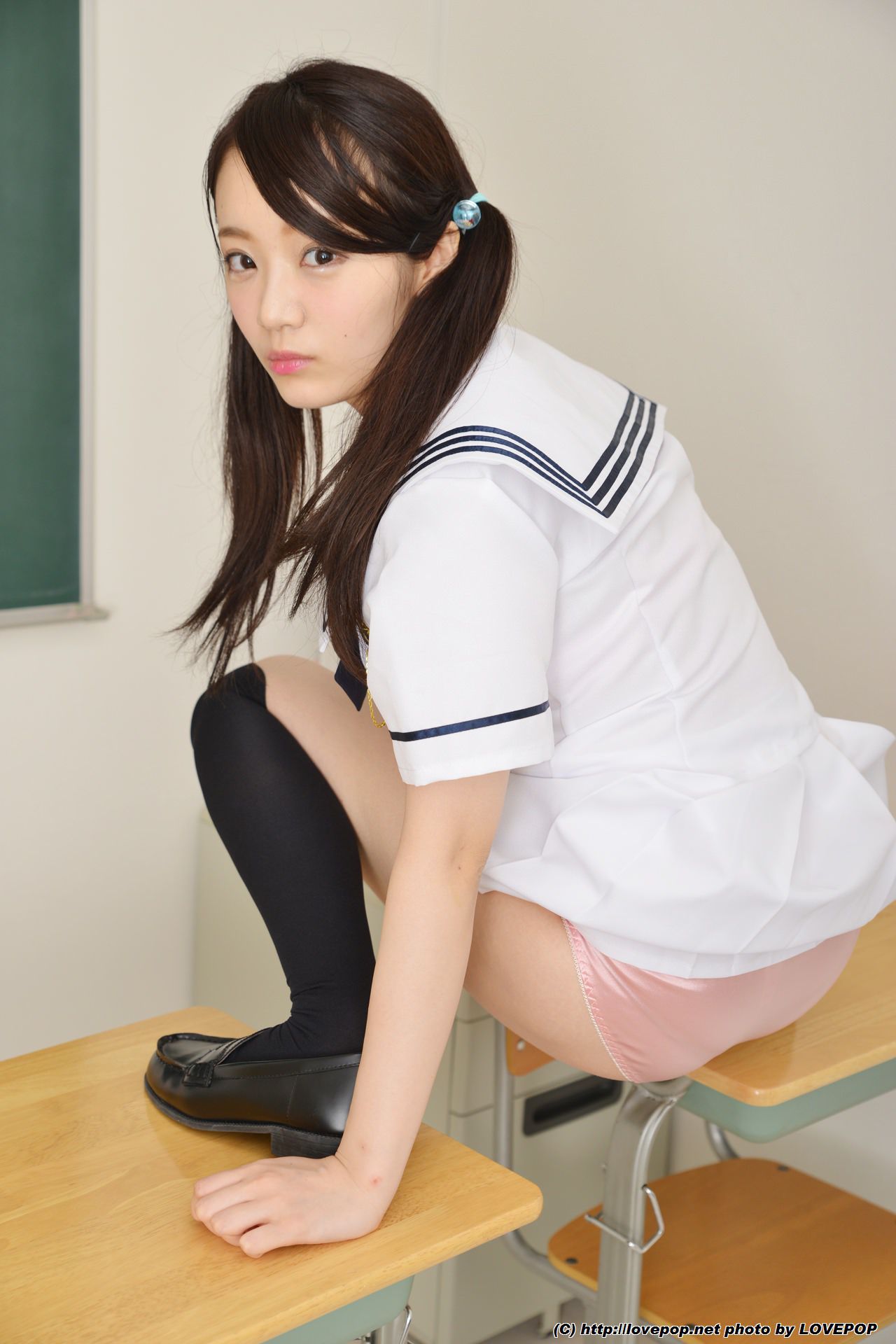 Nene Ozaki 尾崎ねね JK制服 Set2 [LovePop]