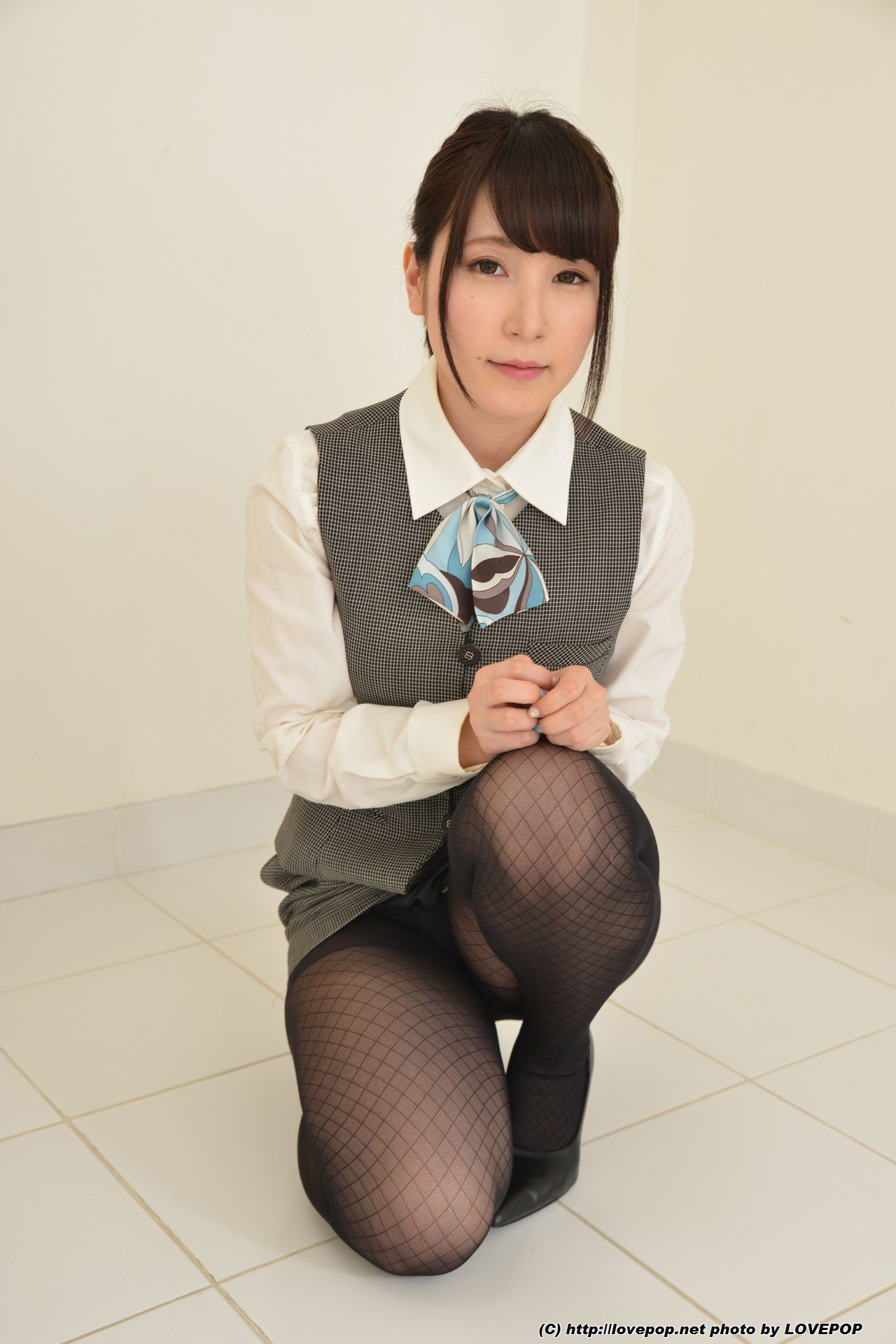Aika Rino あいか莉乃 丝袜制服 Set3 [LovePop]