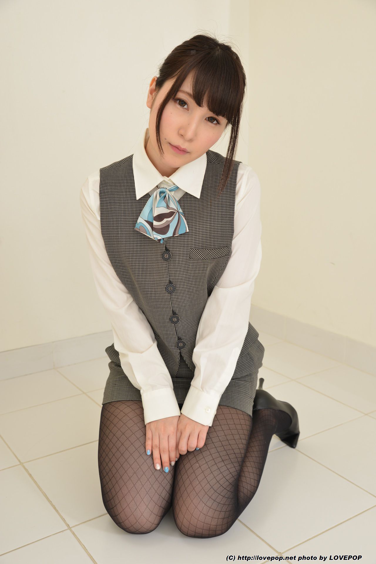 Aika Rino あいか莉乃 丝袜制服 Set3 [LovePop]