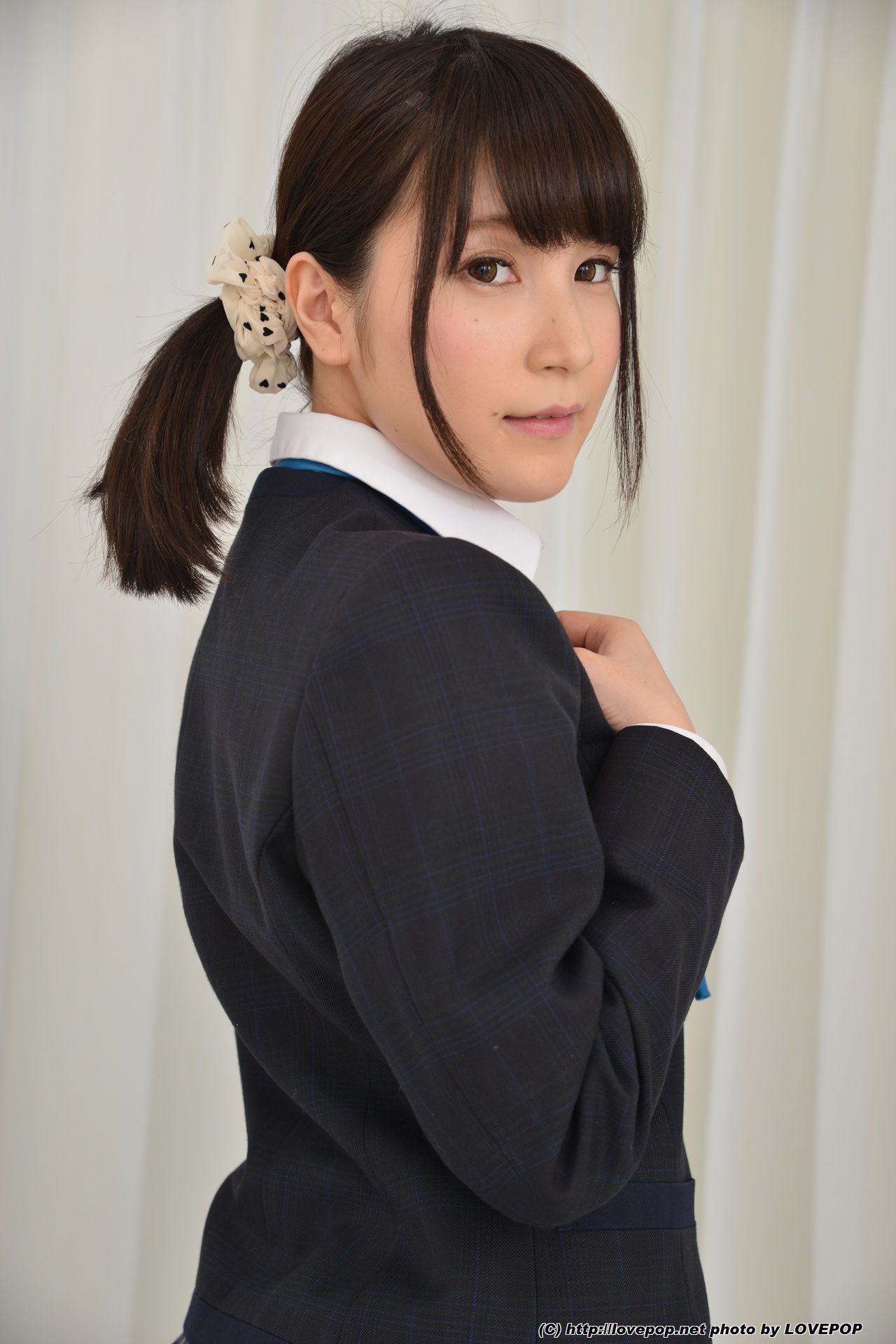 Aika Rino あいか莉乃 学生制服 Set4 [LovePop]