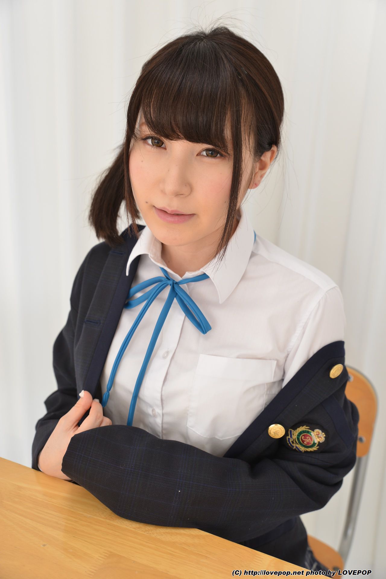 Aika Rino あいか莉乃 学生制服 Set4 [LovePop]