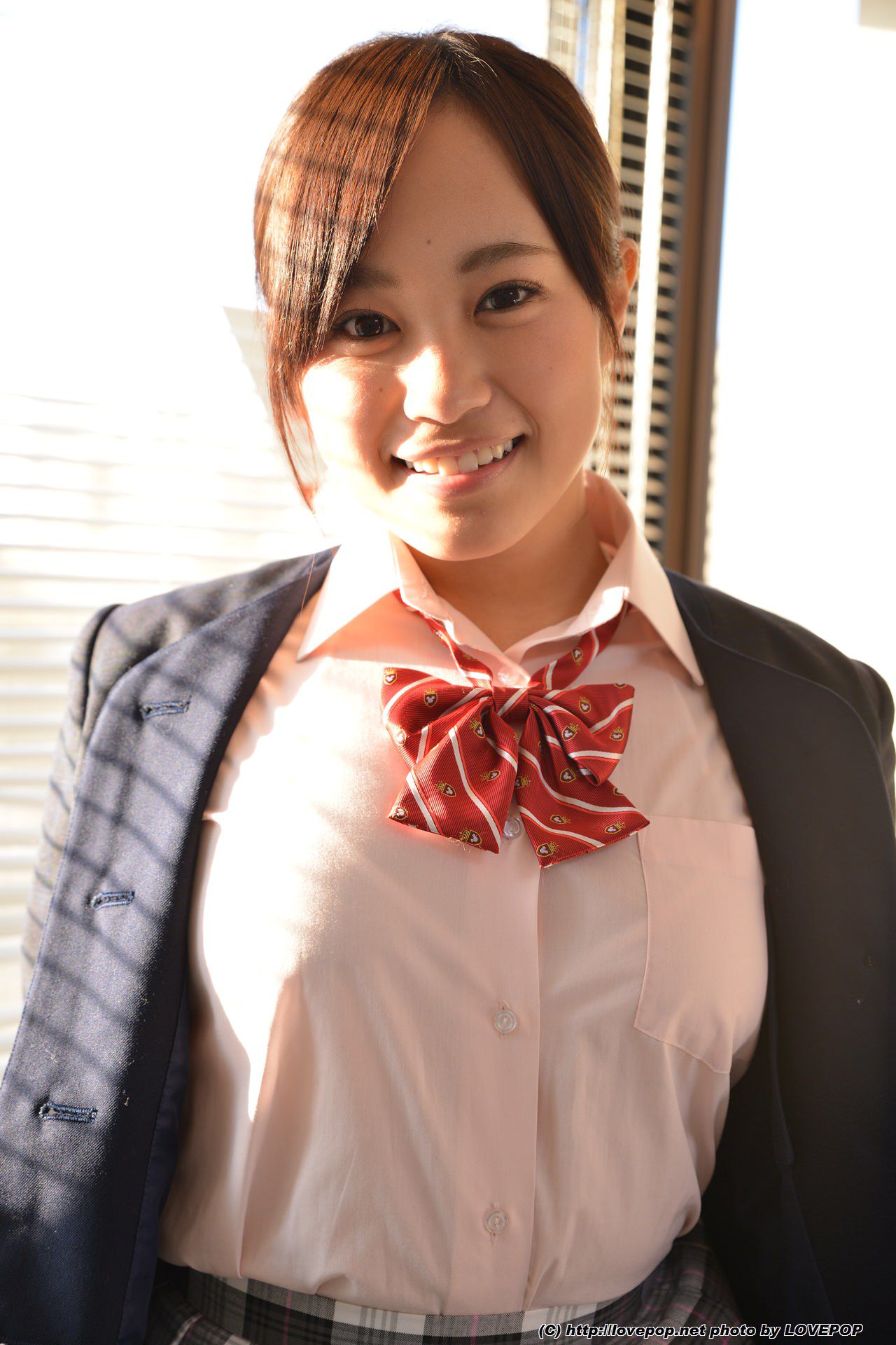 Emi Asano 浅野えみ 学生制服 Set4 [LovePop]