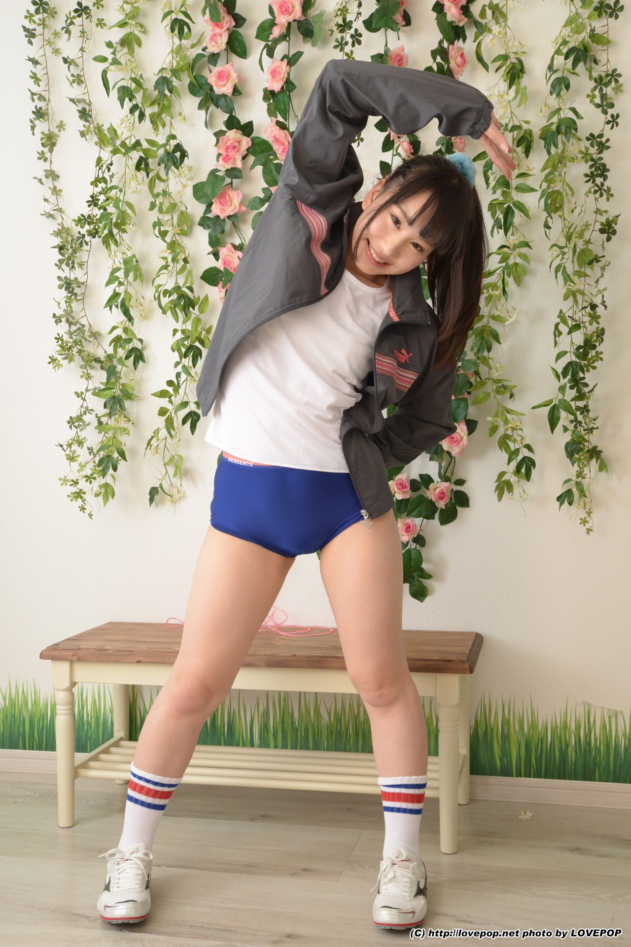 Ichika Ayamori 絢森いちか 美少女运动服 Set5 [LovePop]