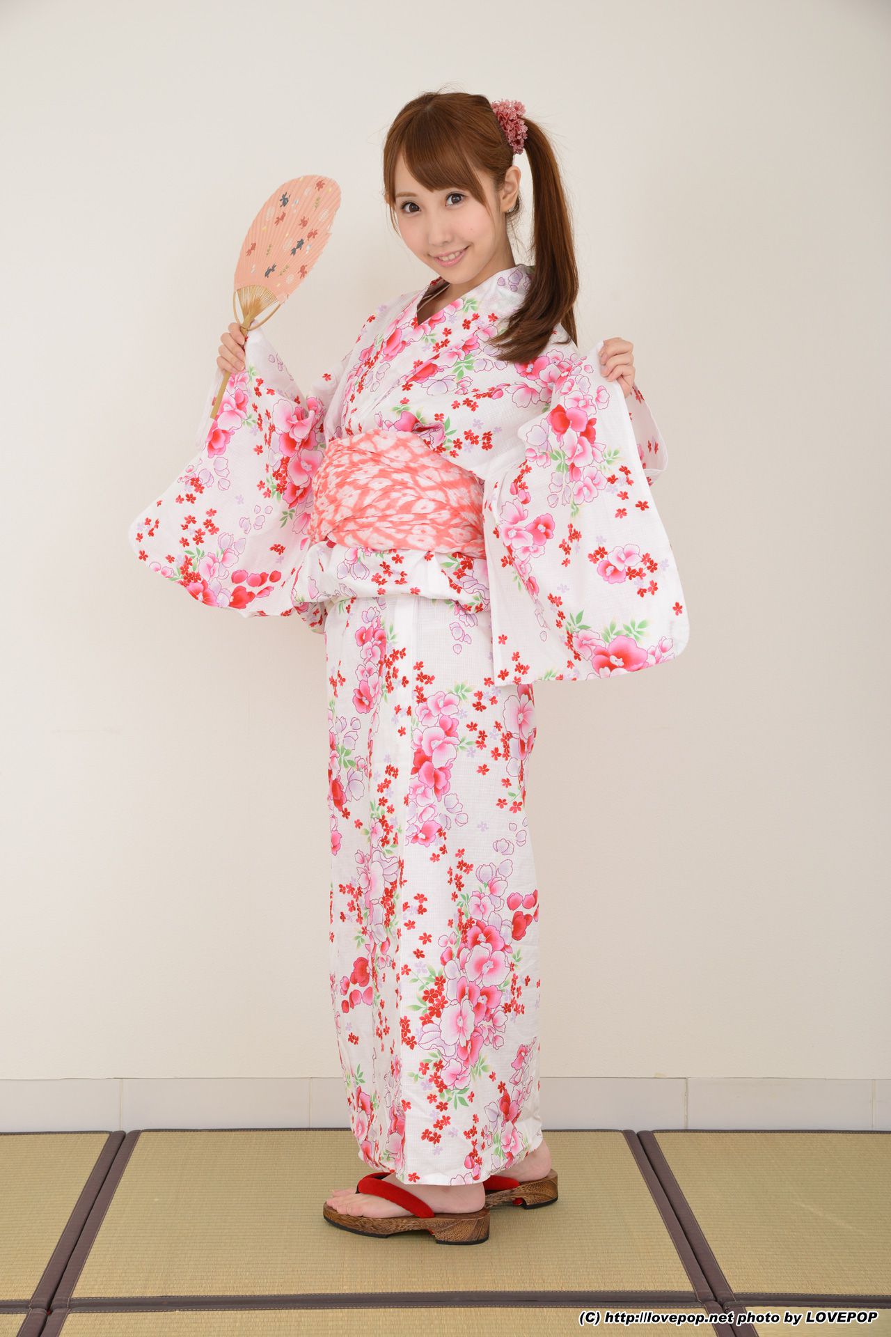 宇佐美まい Mai Usami 和服 Set4 [LovePop]