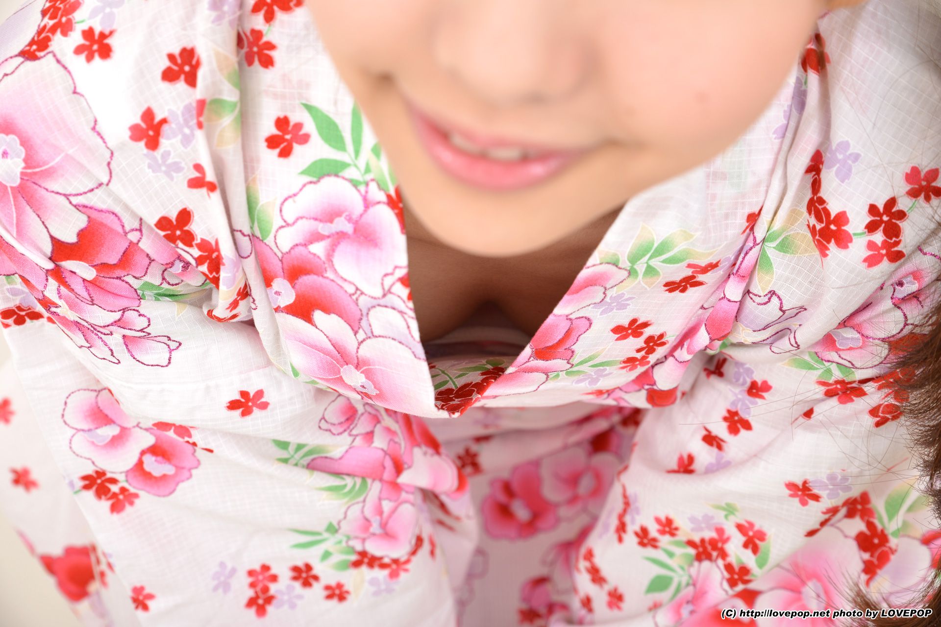 宇佐美まい Mai Usami 和服 Set4 [LovePop]