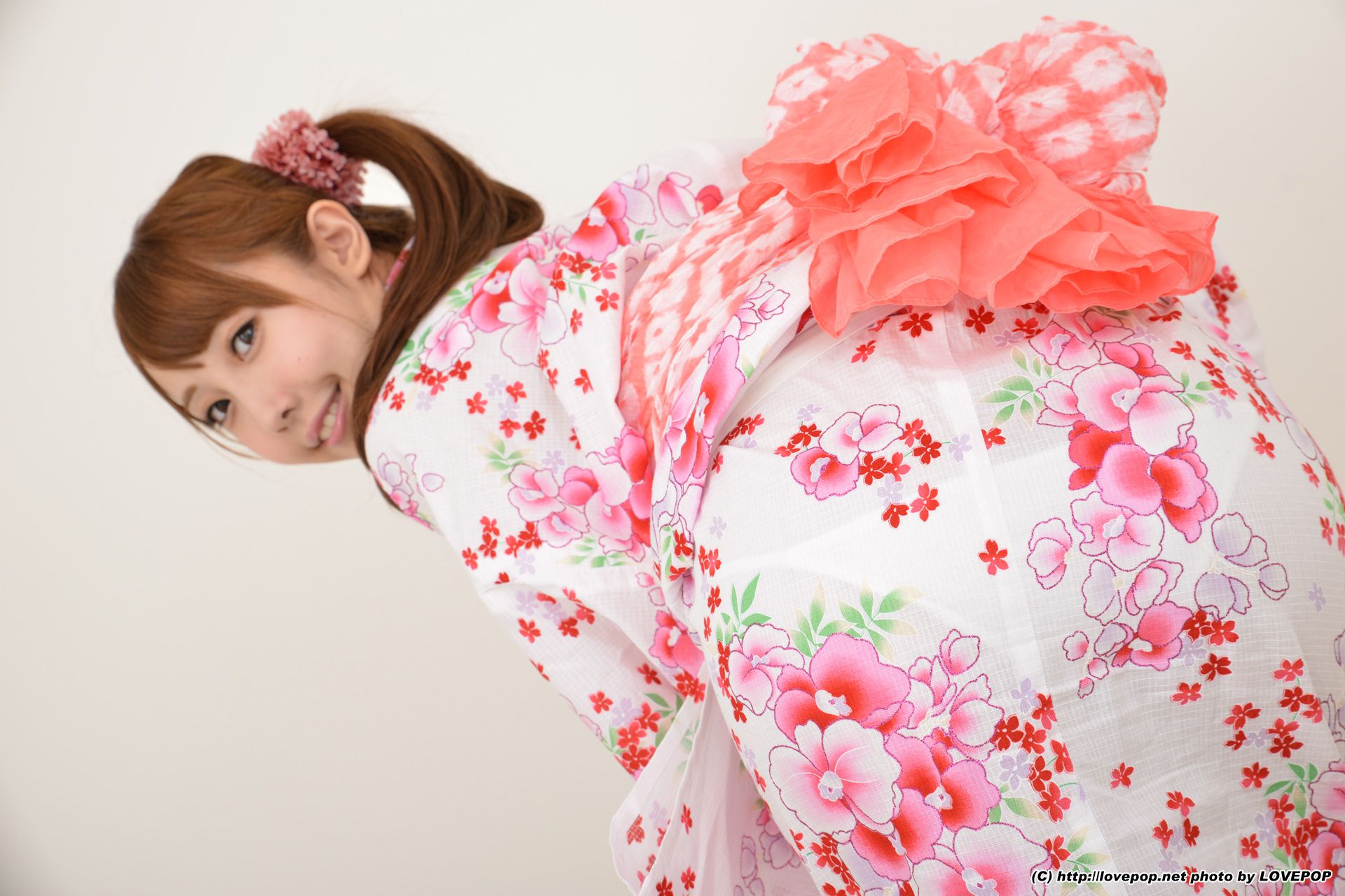 宇佐美まい Mai Usami 和服 Set4 [LovePop]