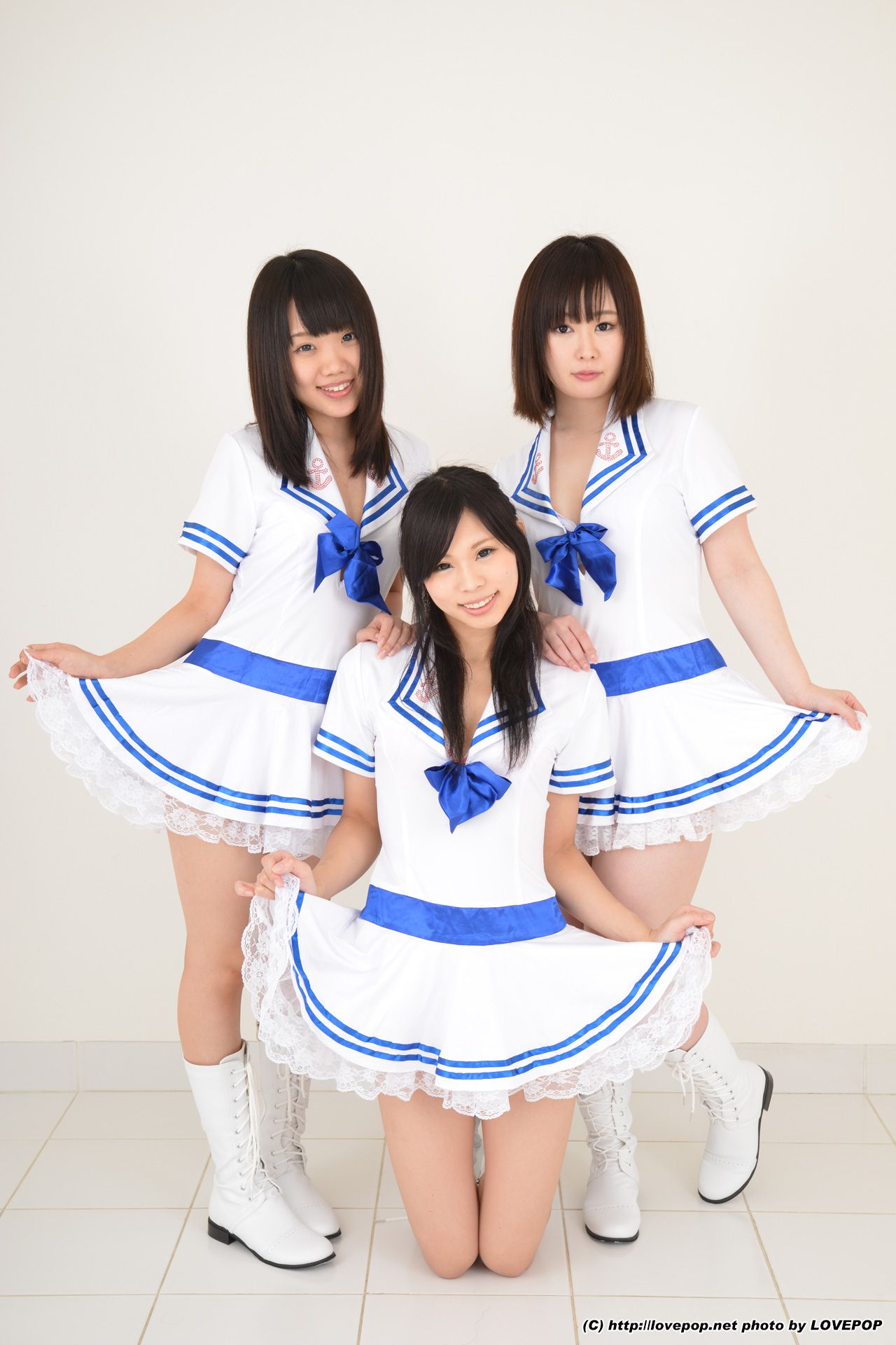 瀬戸愛莉&夏乃ひまわり&一乃瀬るりあ tsu∞na∞gu Set01 [LovePop]
