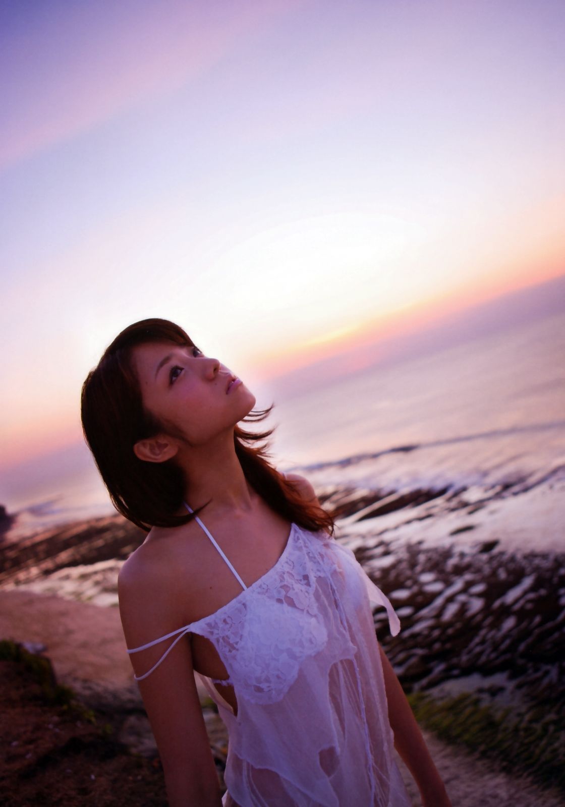 中村静香《HUG ハグ》 [PhotoBook]