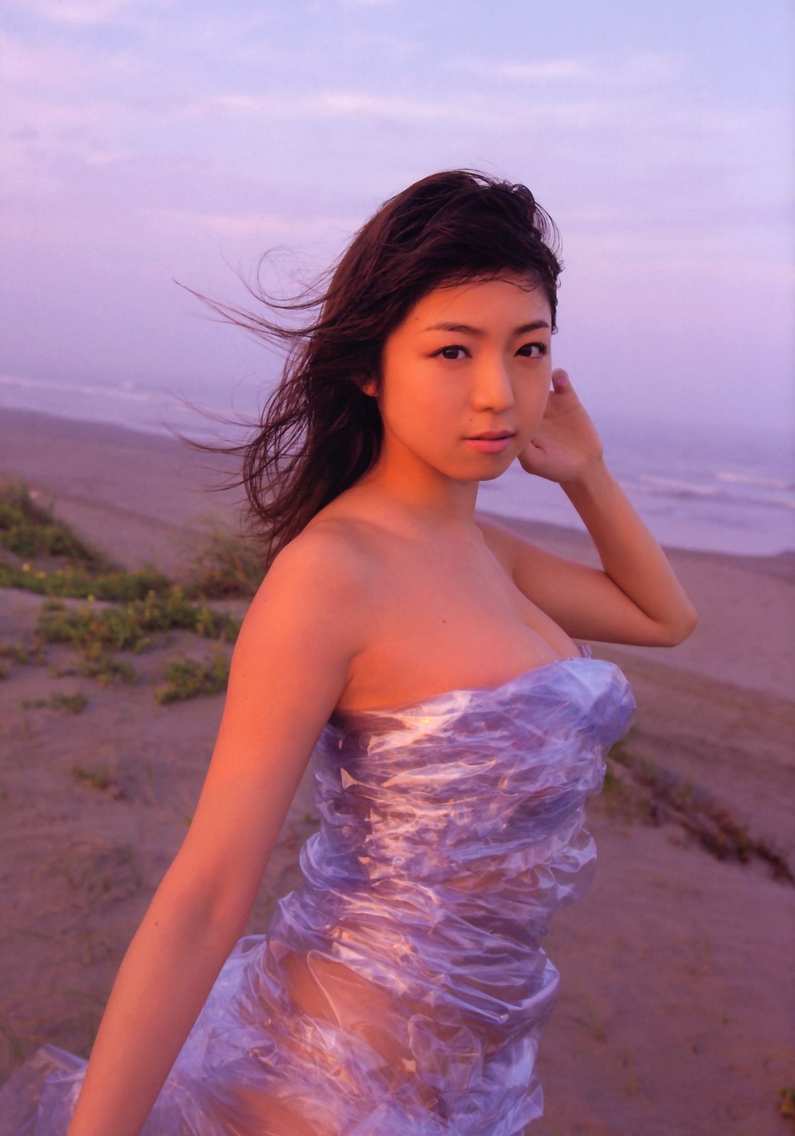 Shizuka Nakamura 中村静香《KISS》 [PB]