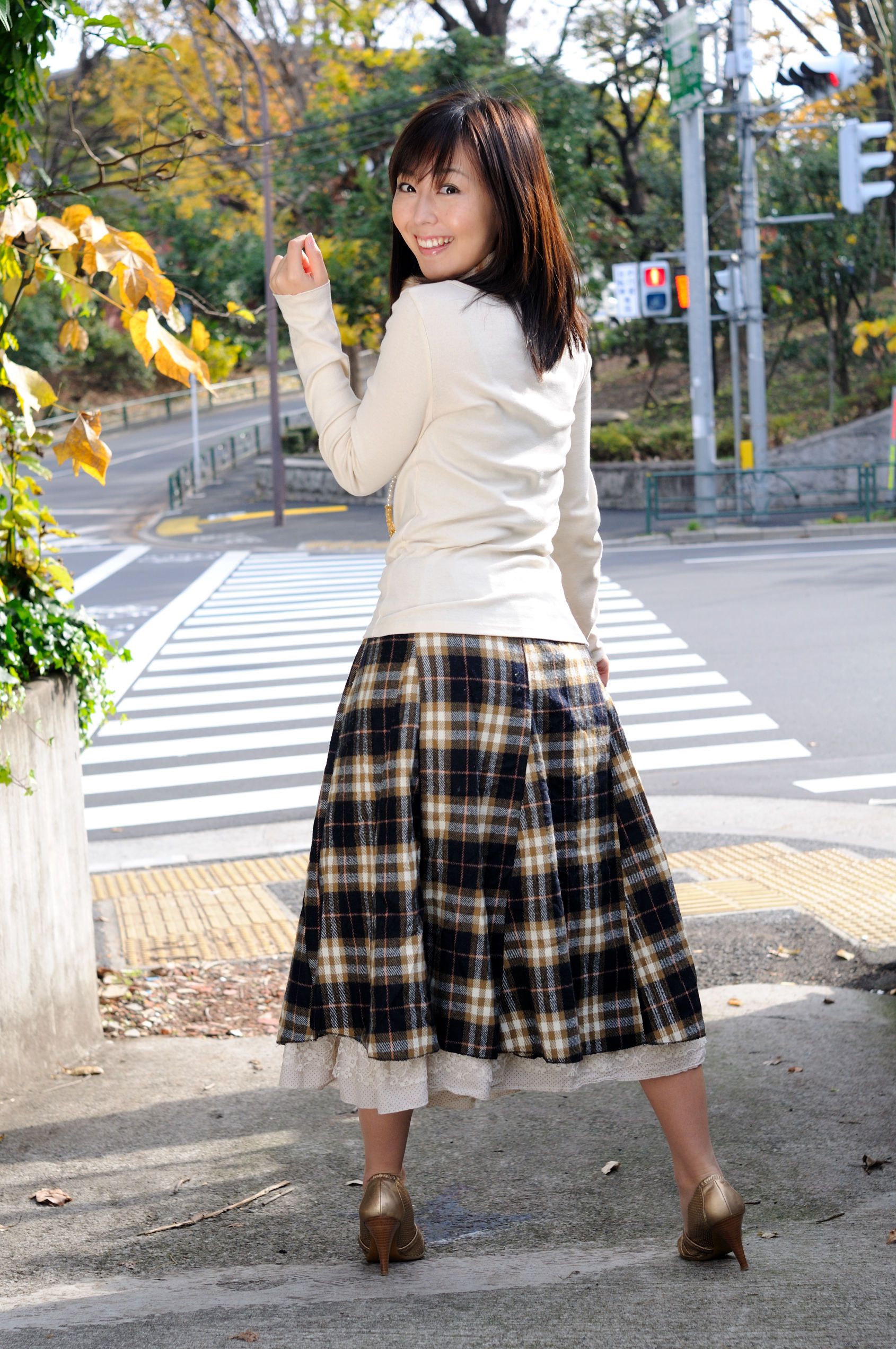 [Watch] Photogenic Weekend 伊藤えみ Emi Ito