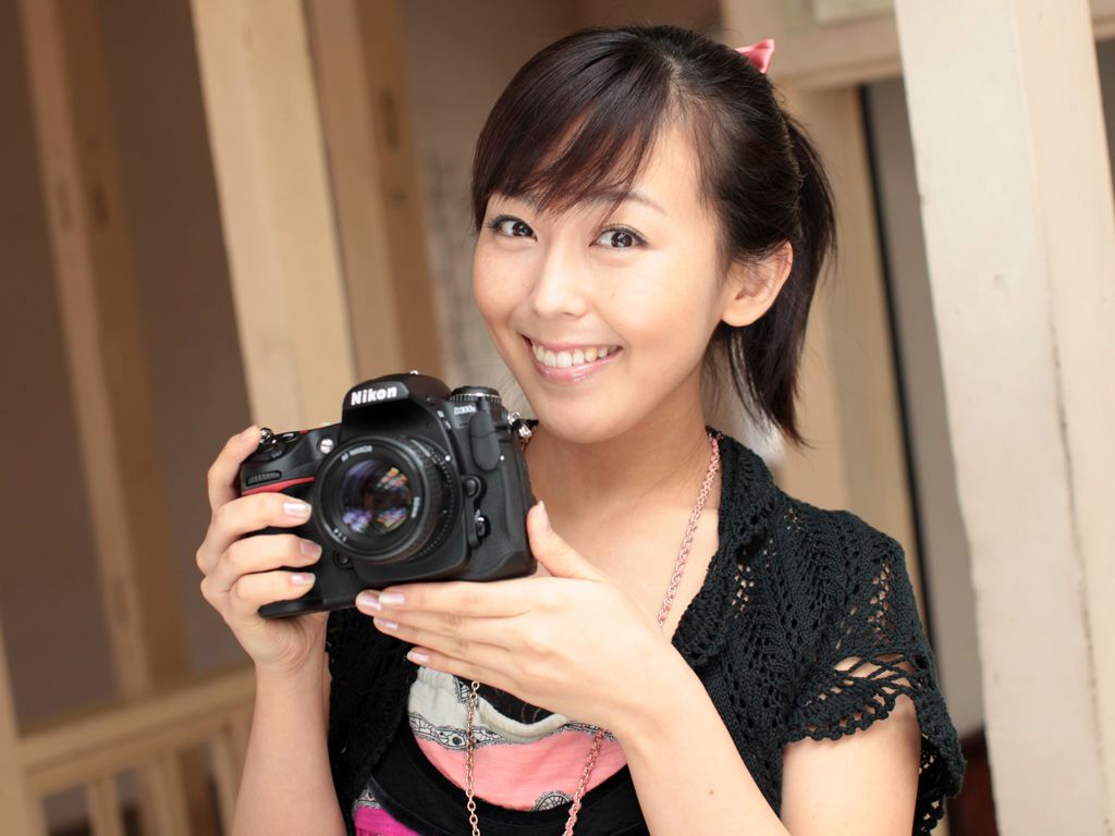 [Watch] Photogenic Weekend 伊藤えみ Emi Ito
