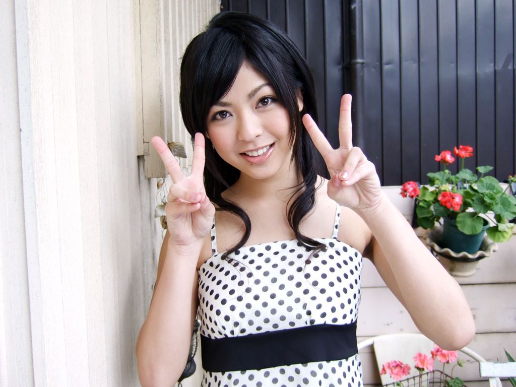 [Watch] Photogenic Weekend 佐藤さくら Sakura Sato