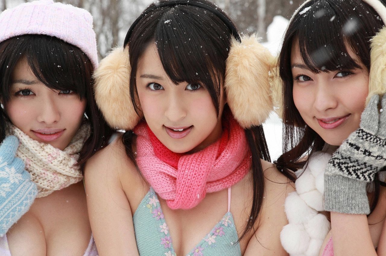 今野杏南&入矢麻衣&朝仓由舞&秋月三佳&椎名もも&他6人《at 雪山-雪合战》 [WPB-net]