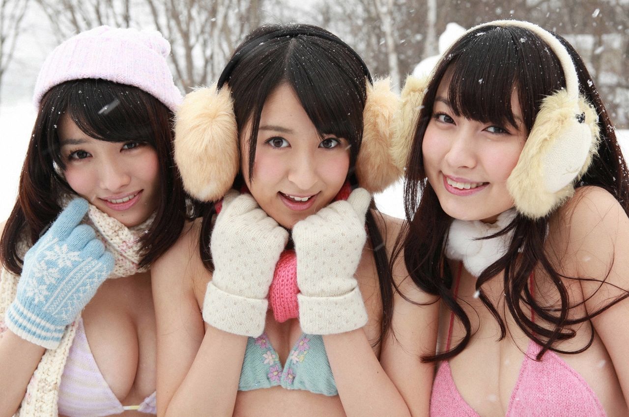 今野杏南&入矢麻衣&朝仓由舞&秋月三佳&椎名もも&他6人《at 雪山-雪合战》 [WPB-net]