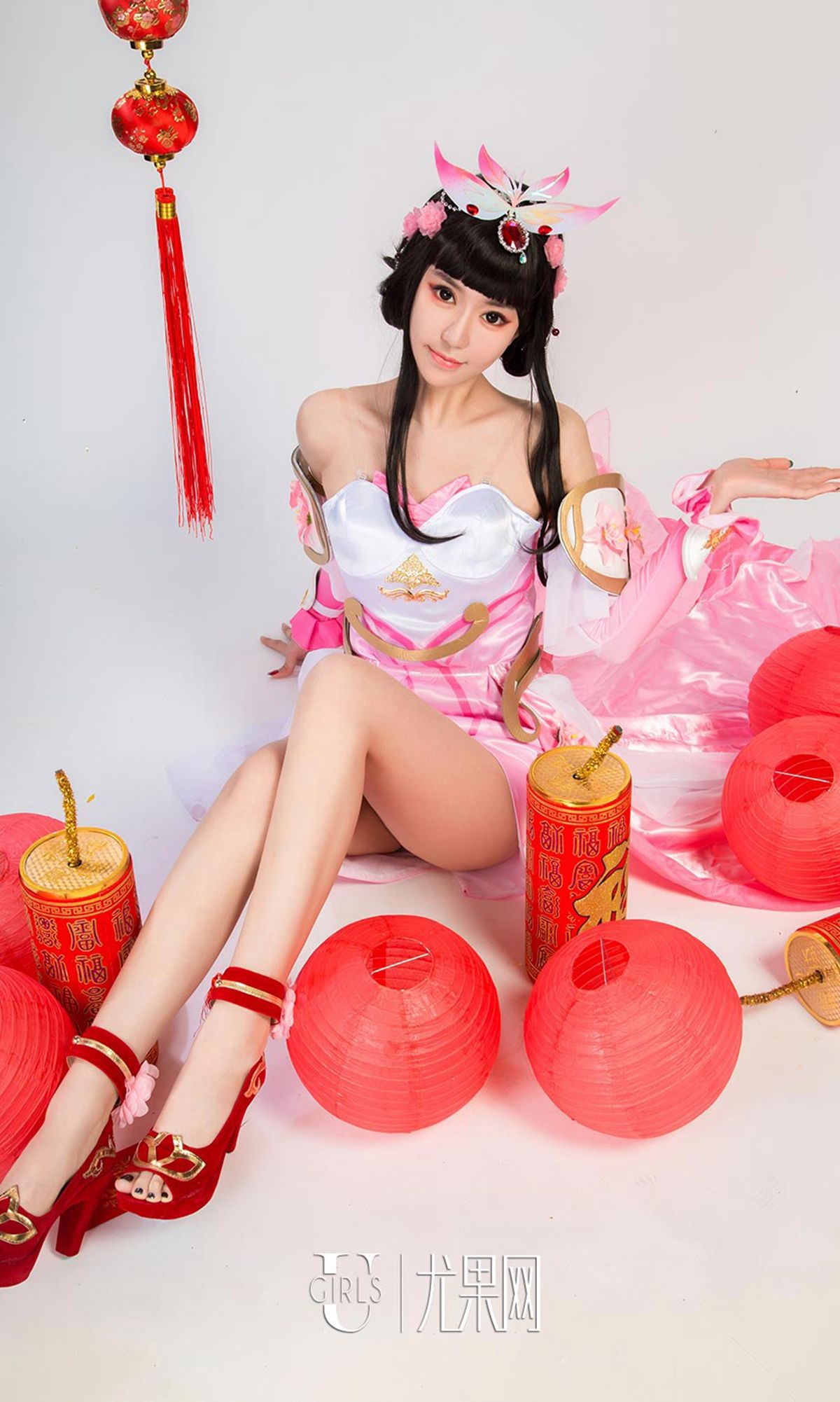 爱菲&周心怡&施诗&白熙萌&艺轩&田慕儿&筱慧《王者闹春》 [尤果圈] No.1004