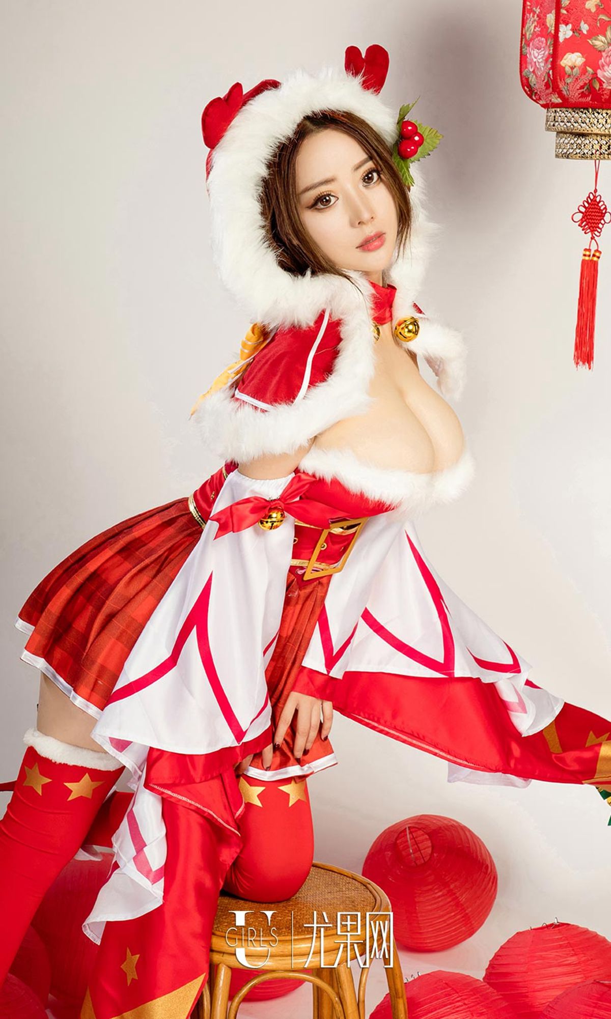 爱菲&周心怡&施诗&白熙萌&艺轩&田慕儿&筱慧《王者闹春》 [尤果圈] No.1004