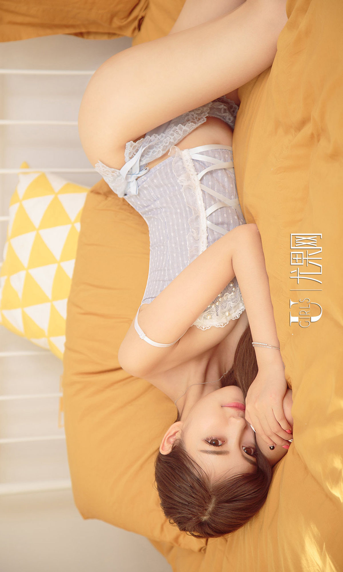 杨晨晨《柔情睡美人》 [尤果圈] No.1011