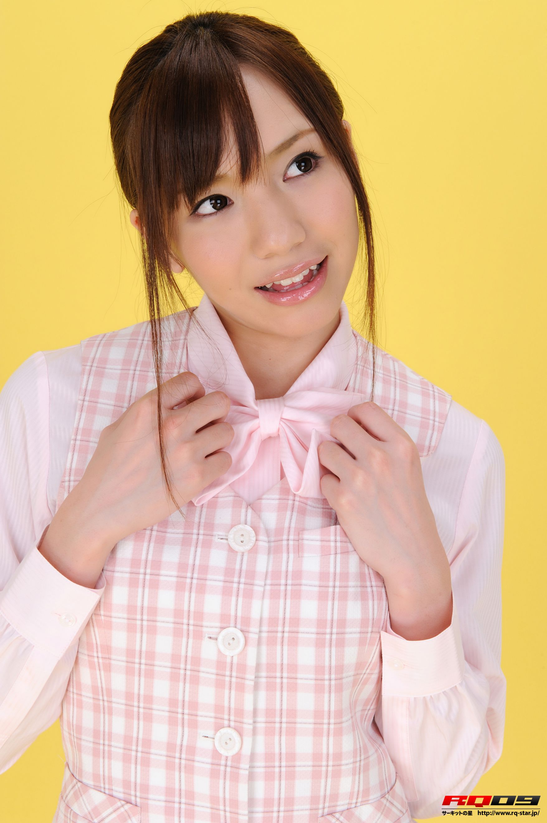 [RQ-STAR] NO.00220 中田あさみ Office Lady 职业装 写真集