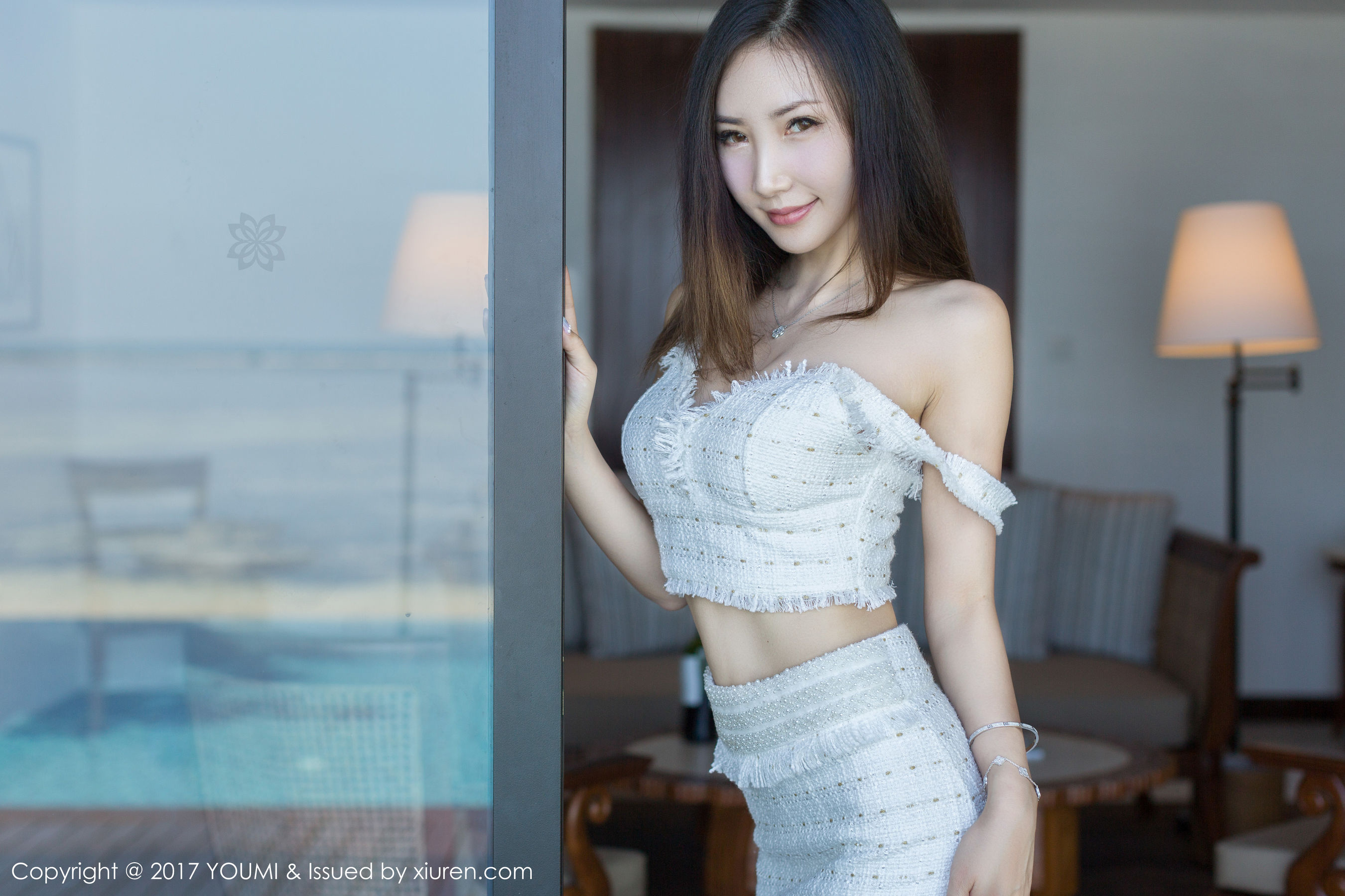 Yumi-尤美《马尔代夫旅拍》 [尤蜜荟YouMi] Vol.100