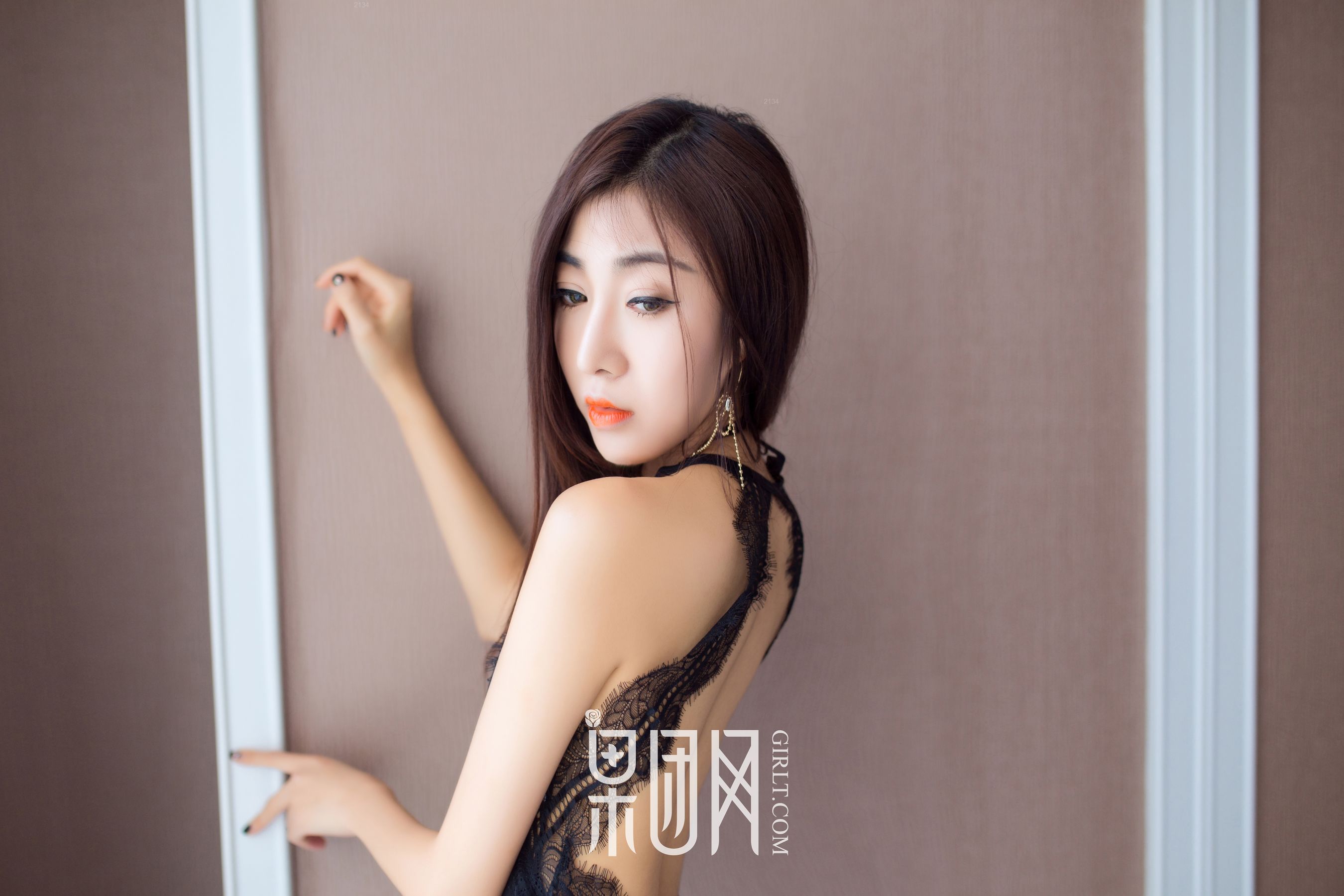 笑笑《坠入凡间的仙子，等待田耕回来的夫君！》 [果团Girlt] No.121