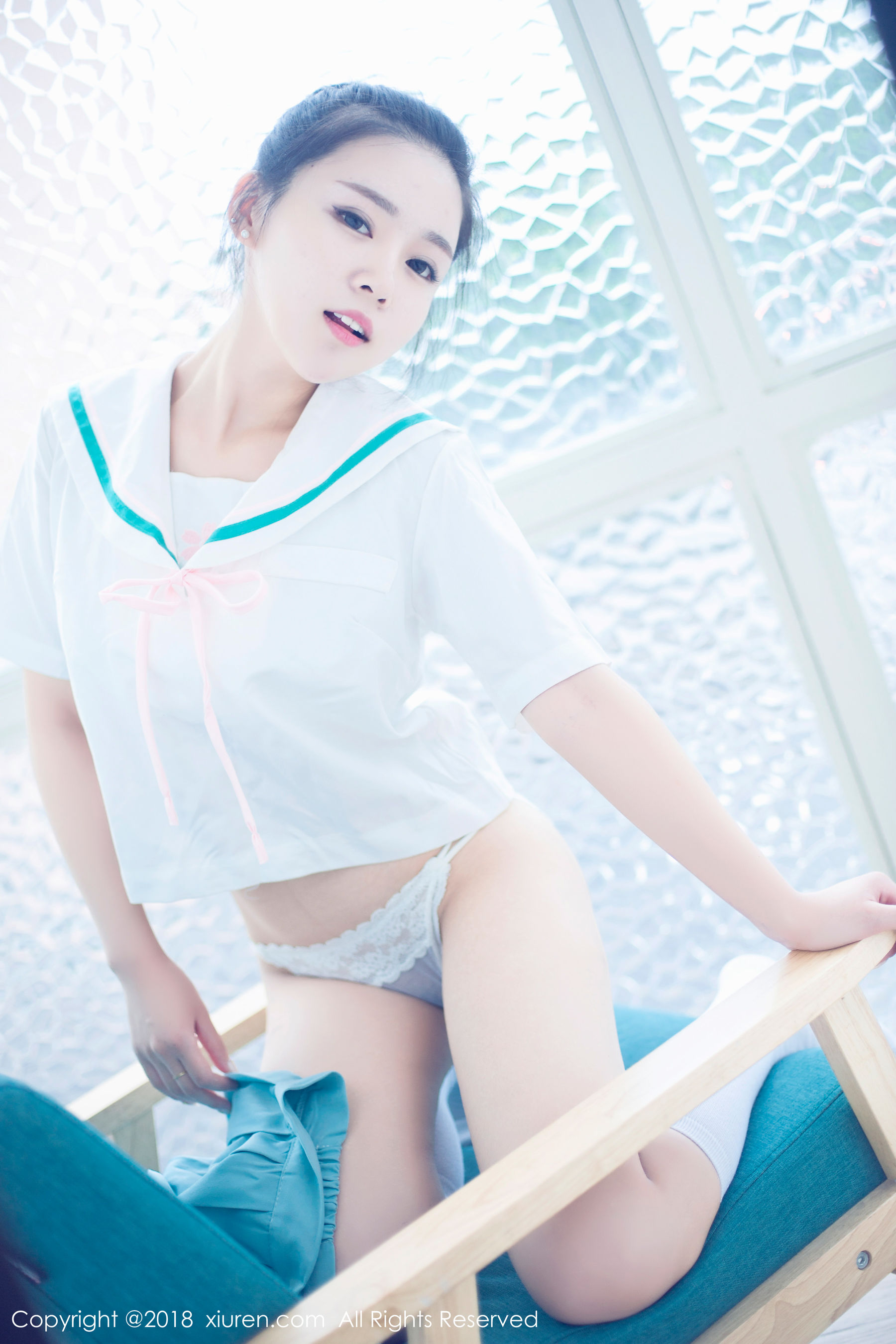 红气球《童颜巨乳稚气未脱小姑娘》 [秀人XiuRen] No.932