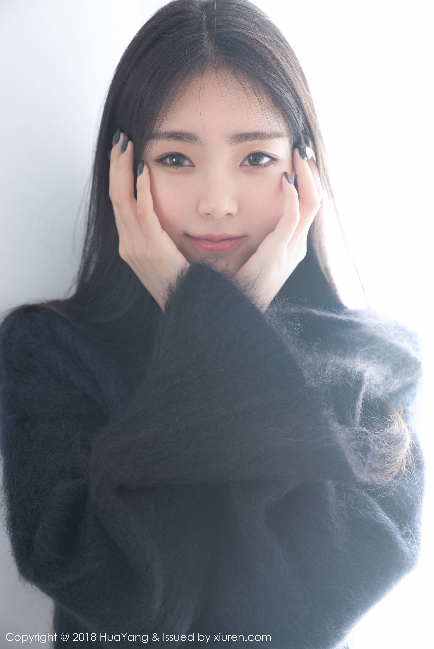 可樂Vicky《毛衣+白衬衫》 [花漾HuaYang] Vol.027