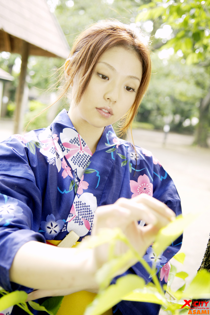 [X-City] WEB No.018 亜紗美《終わらない午後》