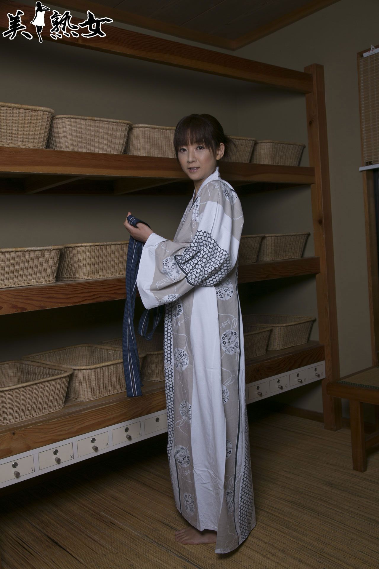 [X-City] 美熟女[JUKUJO] Ai Komori 小森愛