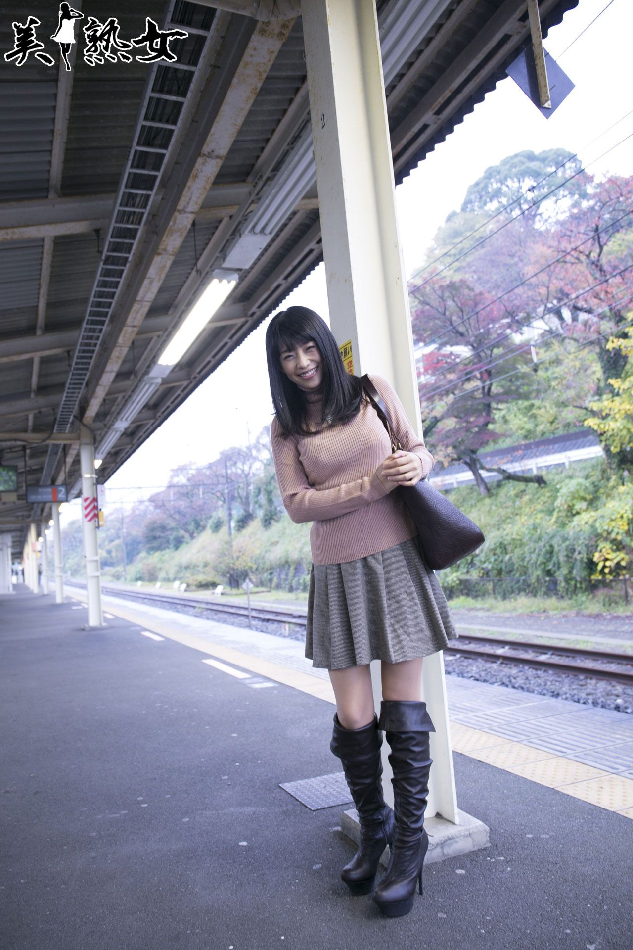 [X-City] [JUKUJO]人気熟女 jkj028 範田紗々/春山ちえり