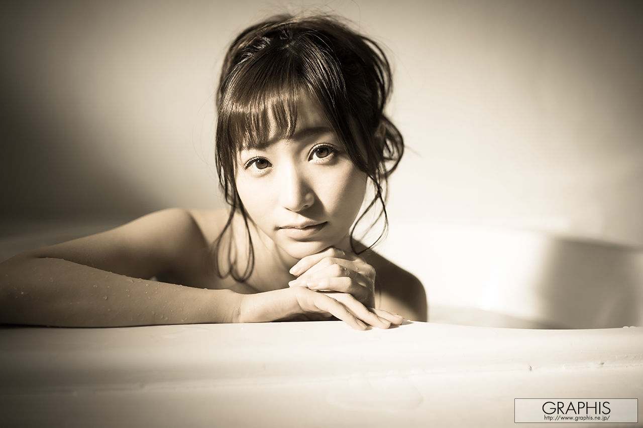 Moe Amatsuka 天使もえ [Graphis] Calender