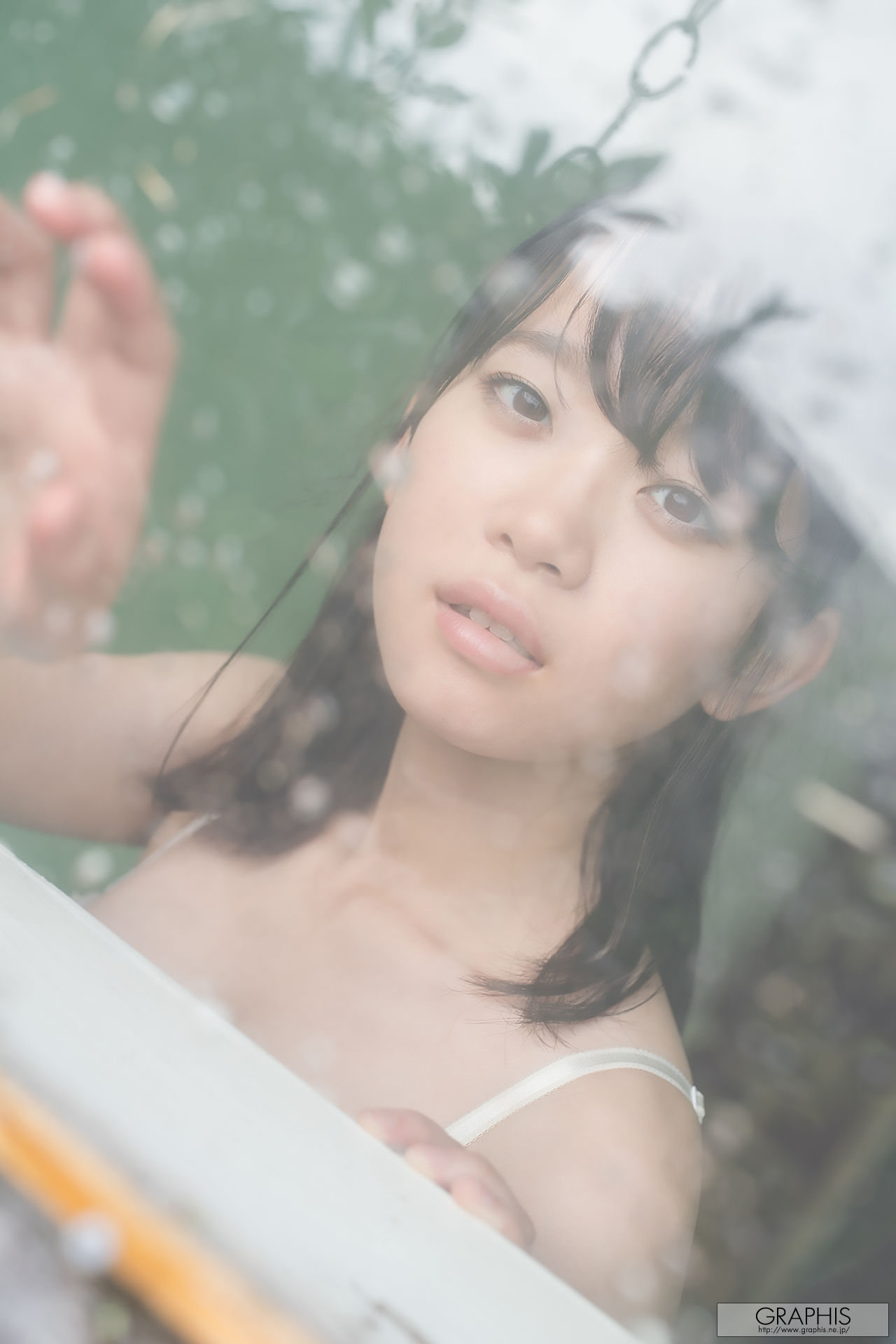 Yura Kano 架乃ゆら [Graphis] First Gravure 初脫ぎ娘