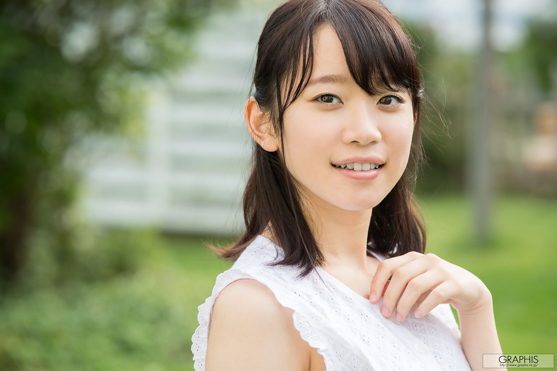 Yura Kano 架乃ゆら [Graphis] First Gravure 初脫ぎ娘