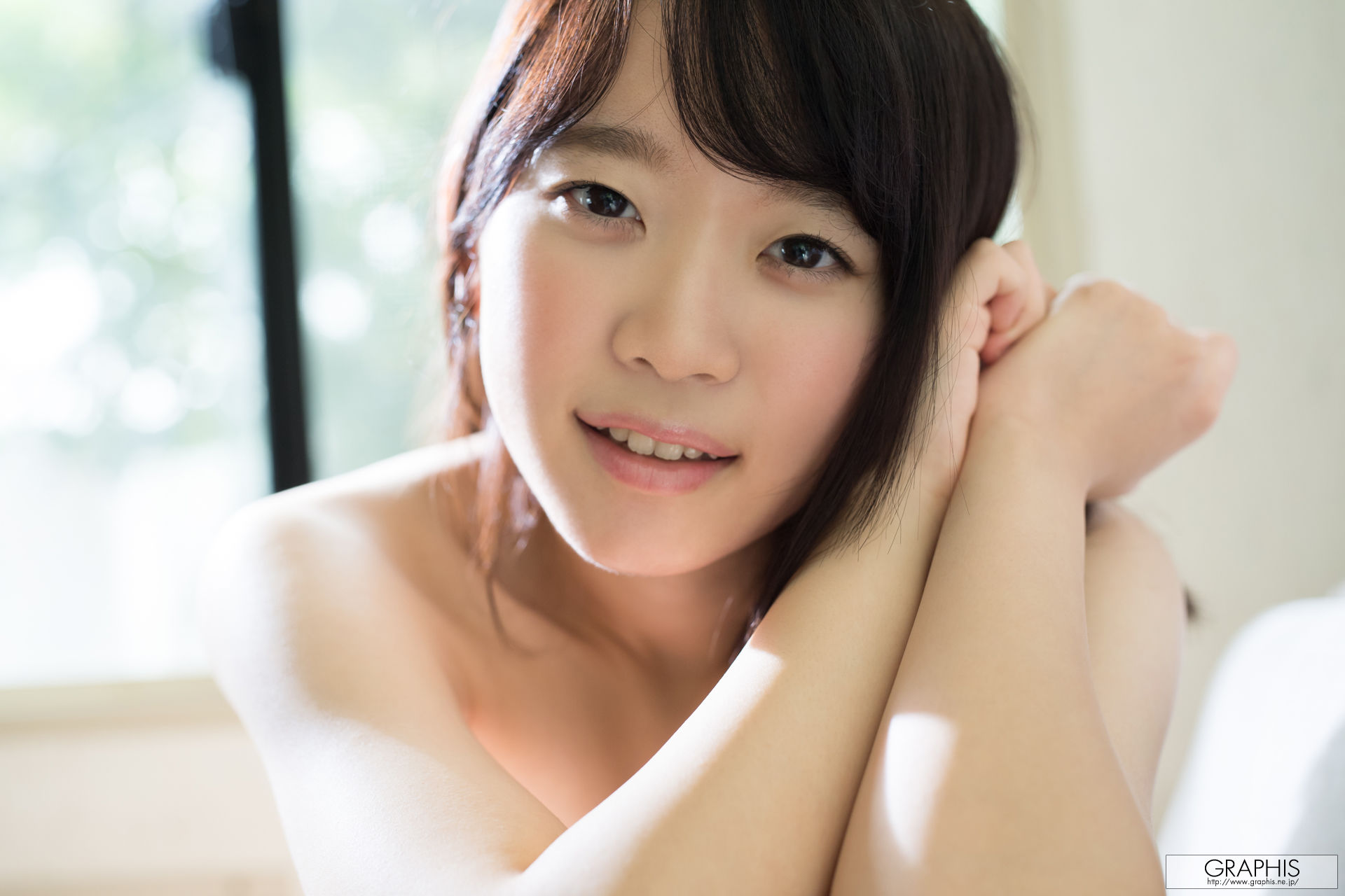 Yura Kano 架乃ゆら [Graphis] First Gravure 初脫ぎ娘