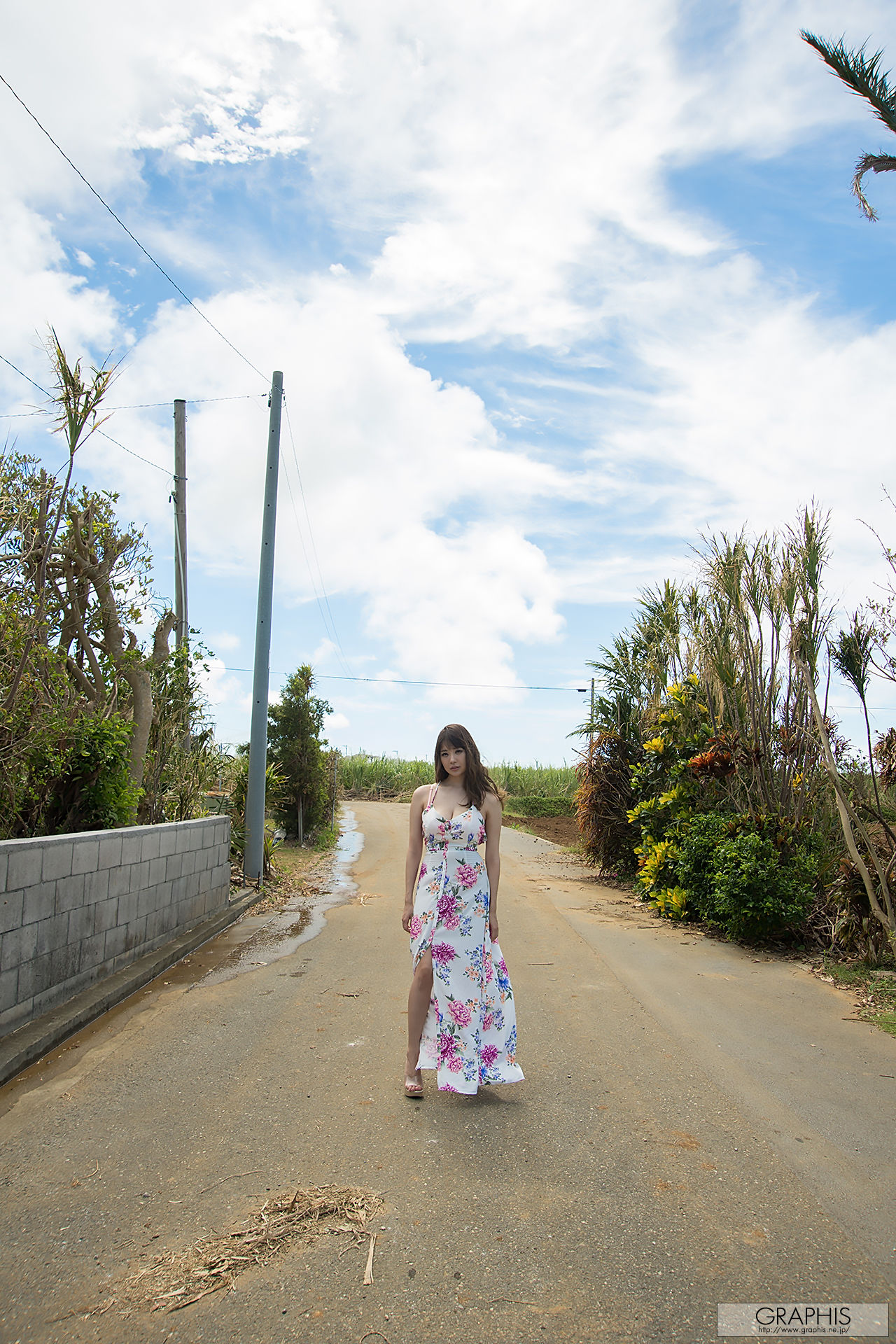 RION/宇都宮しをん《Carry On》 [Graphis] Gals