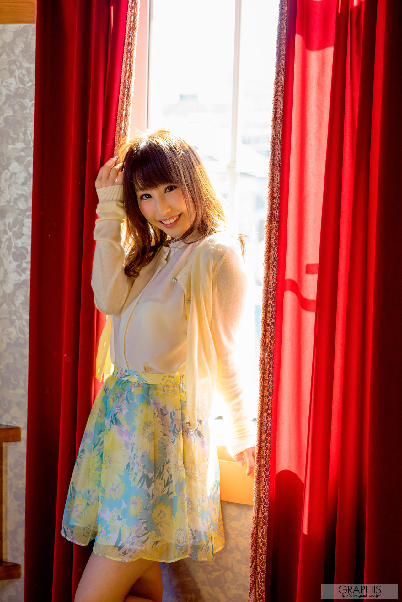 あやみ旬果《Beautiful Body》 [Graphis] Gals