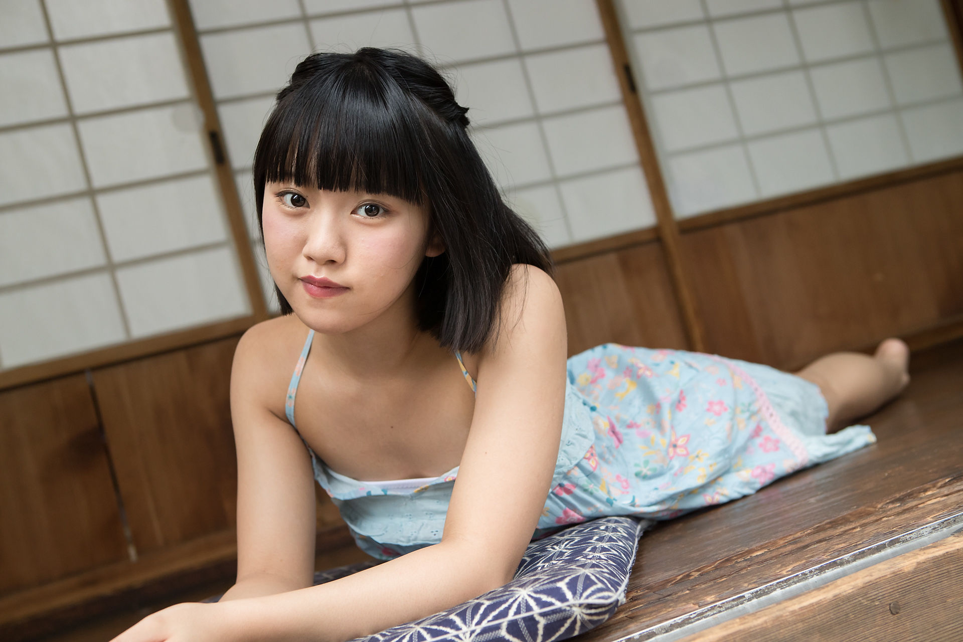 Anju Kouzuki 香月杏珠 [Minisuka] Limited Gallery 7.1+7.2