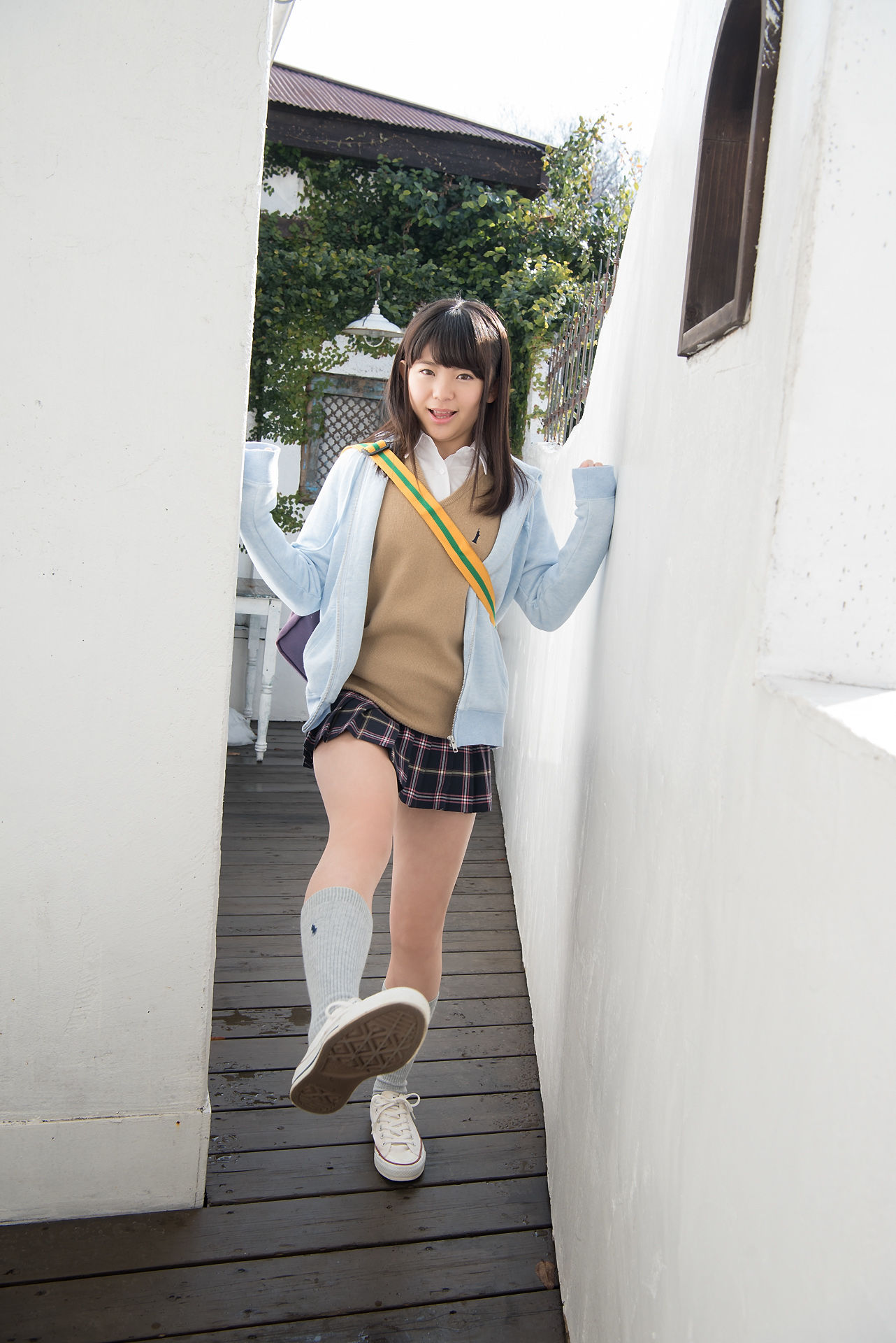 Mika Hisakawa 久川美佳 [Minisuka] Regular Gallery 01