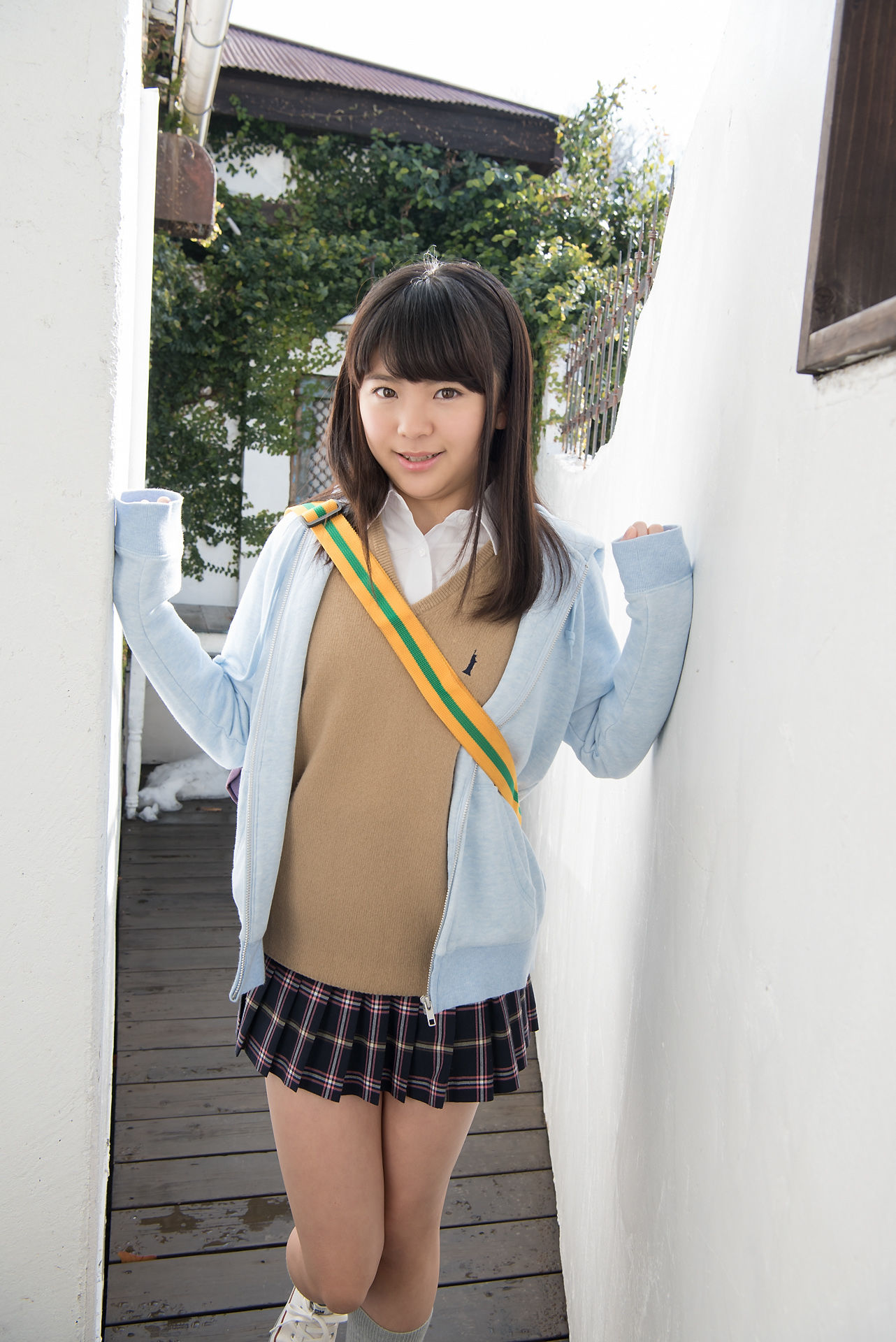 Mika Hisakawa 久川美佳 [Minisuka] Regular Gallery 01