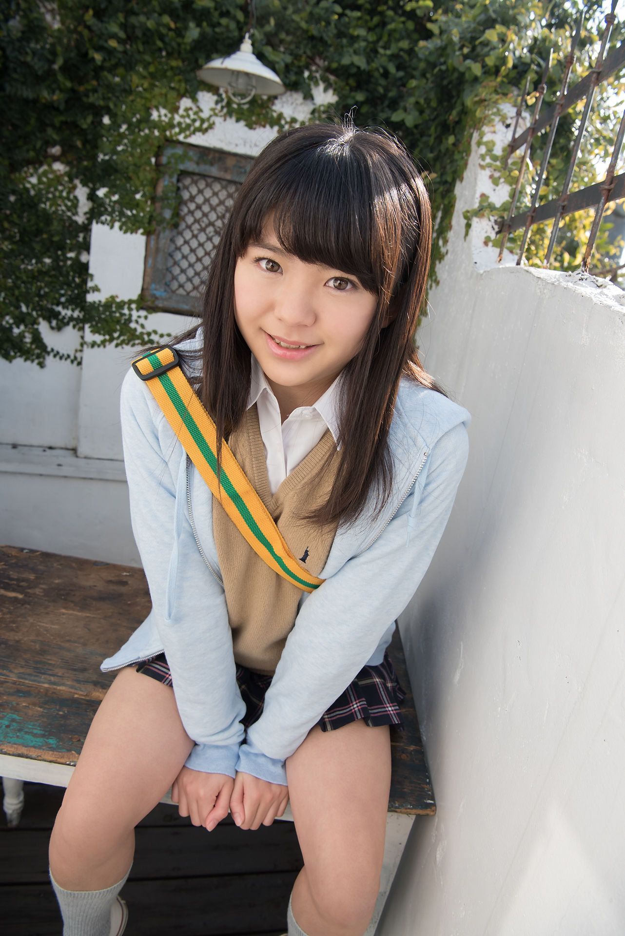 Mika Hisakawa 久川美佳 [Minisuka] Regular Gallery 01
