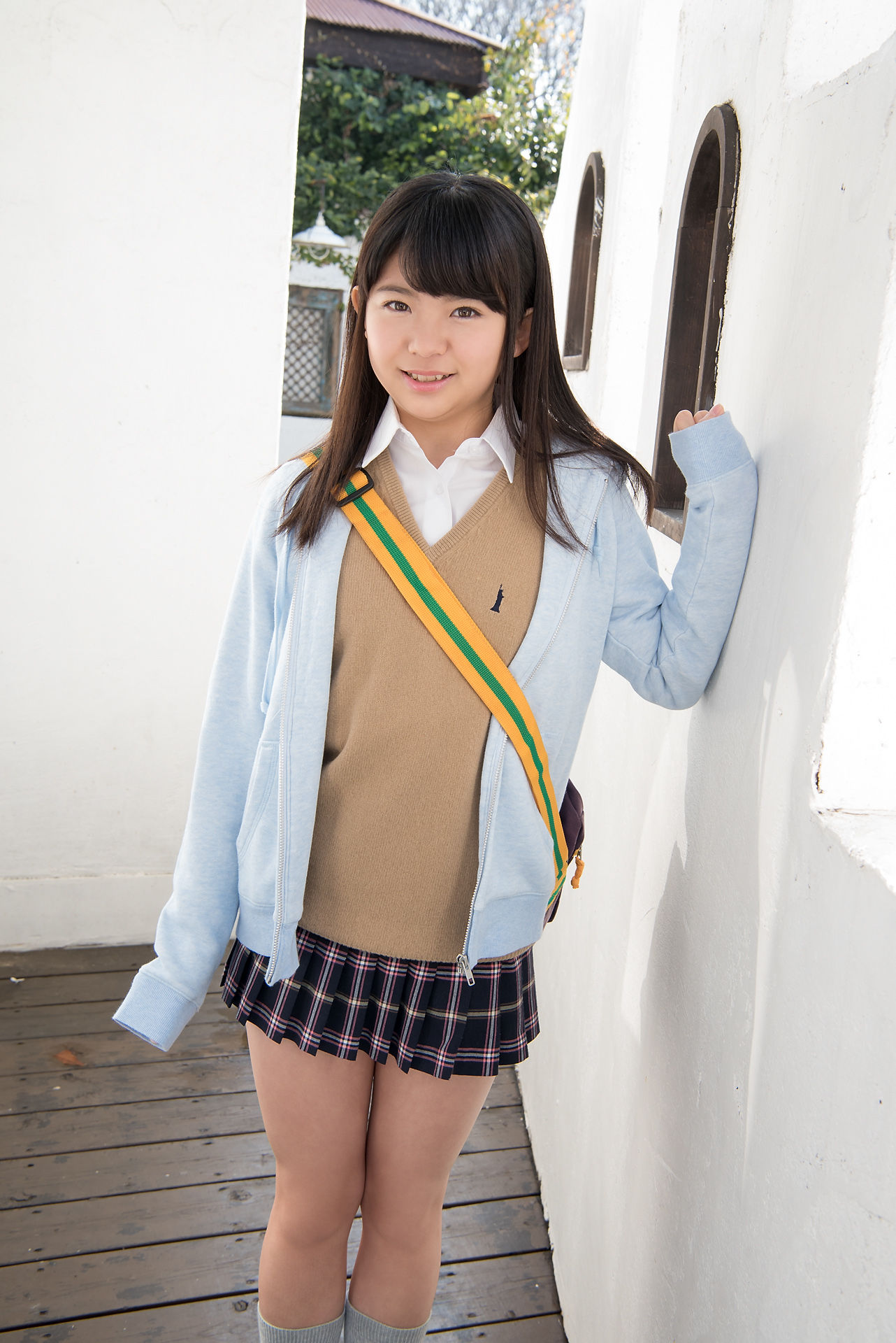 Mika Hisakawa 久川美佳 [Minisuka] Regular Gallery 01