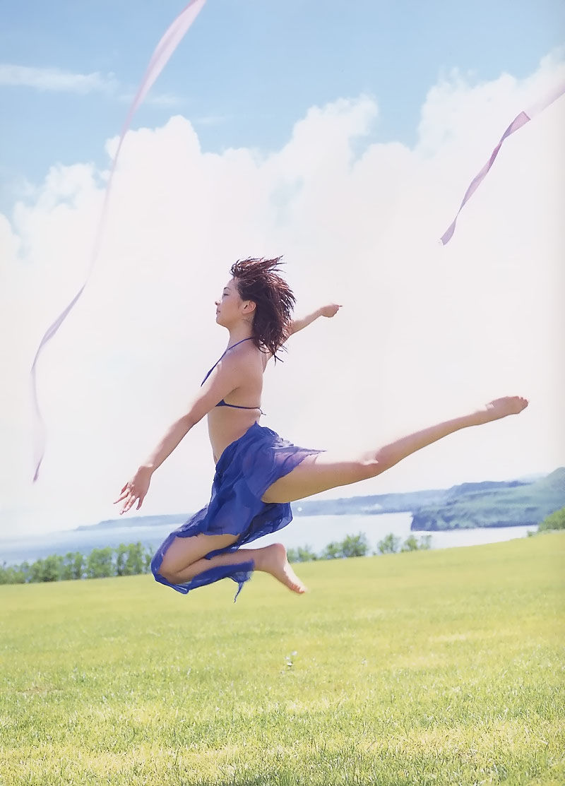 山崎真实《MAMI 藏》 [PhotoBook]