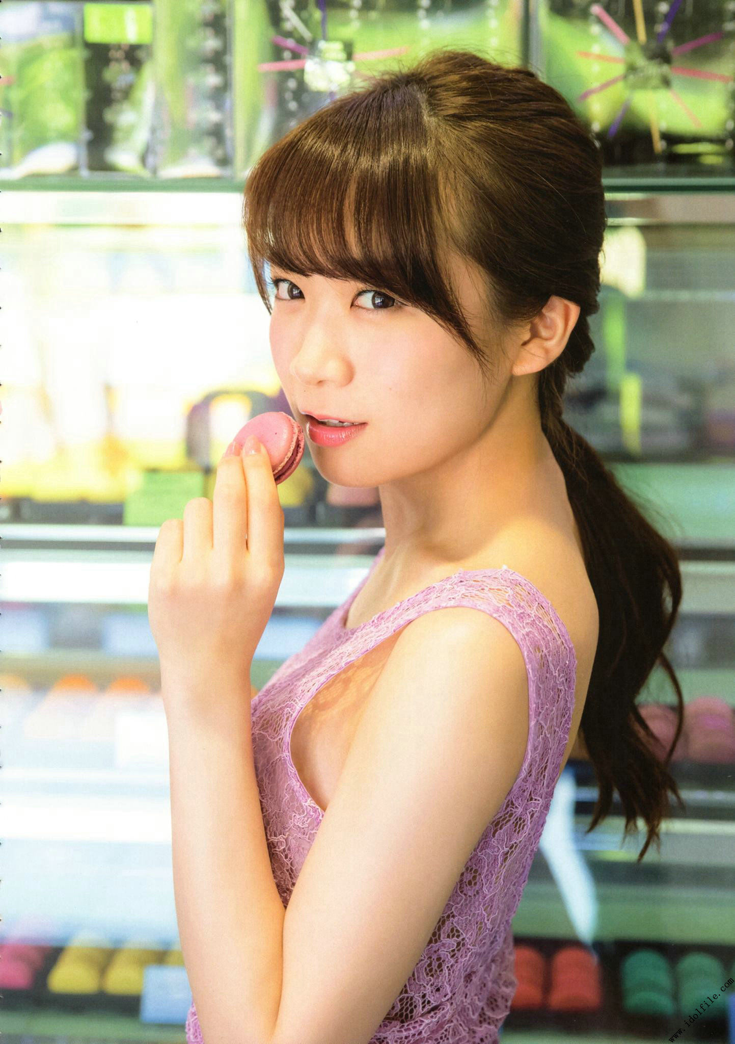 秋元真夏 1st《真夏の気圧配置》 [PhotoBook]