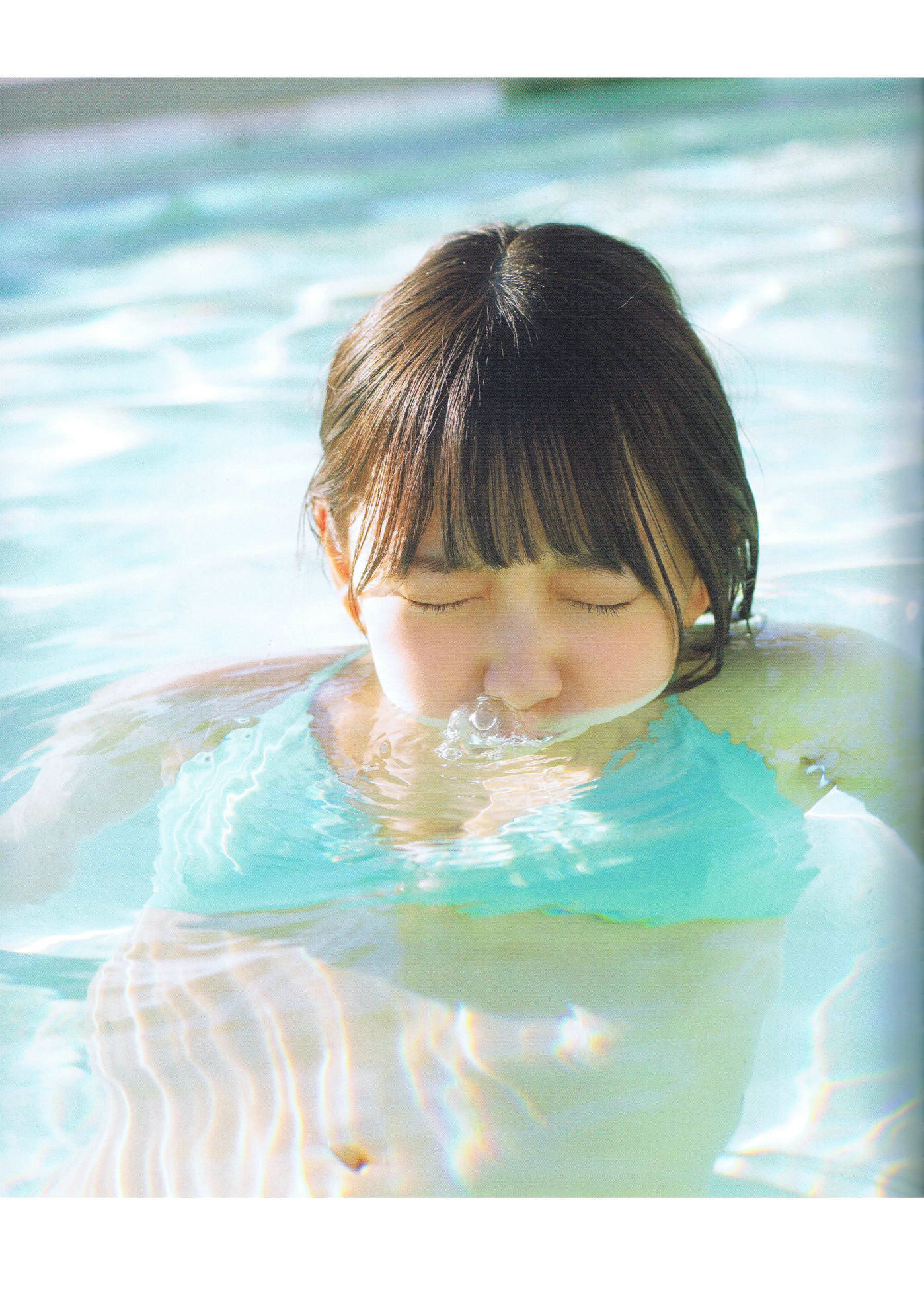 堀未央奈《君らしさ》 [PhotoBook]