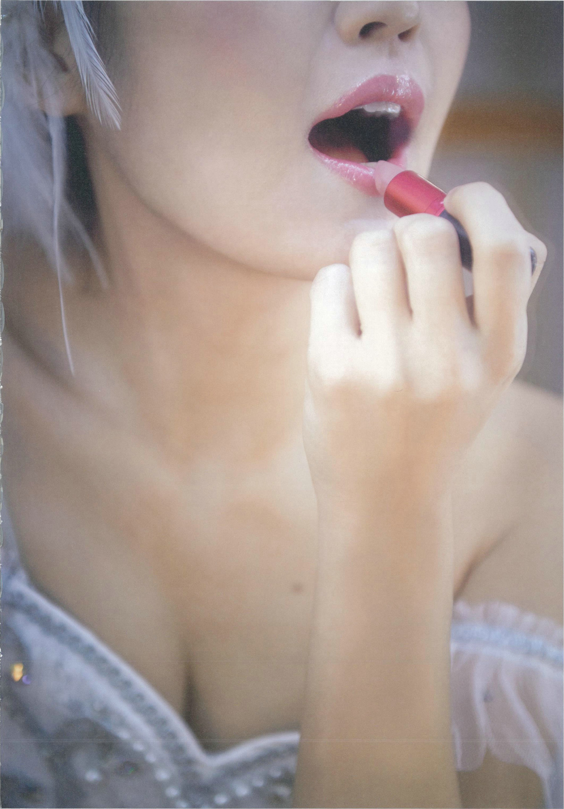 惣田紗莉渚 1st《うらばなし》 [PhotoBook]
