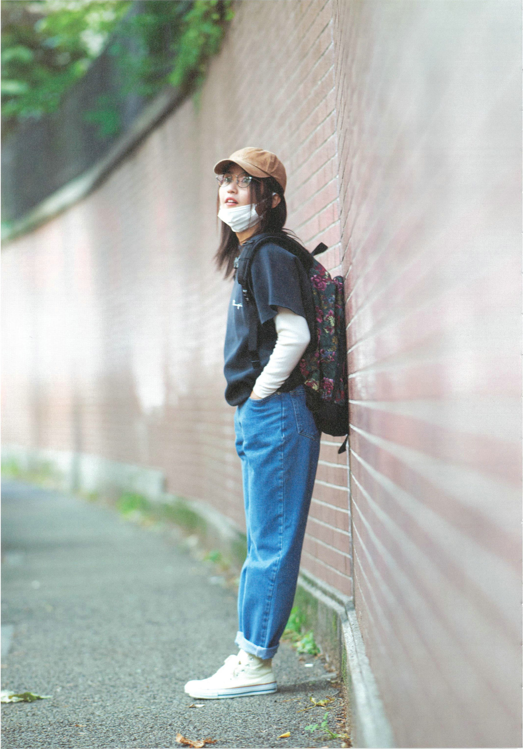 惣田紗莉渚 1st《うらばなし》 [PhotoBook]