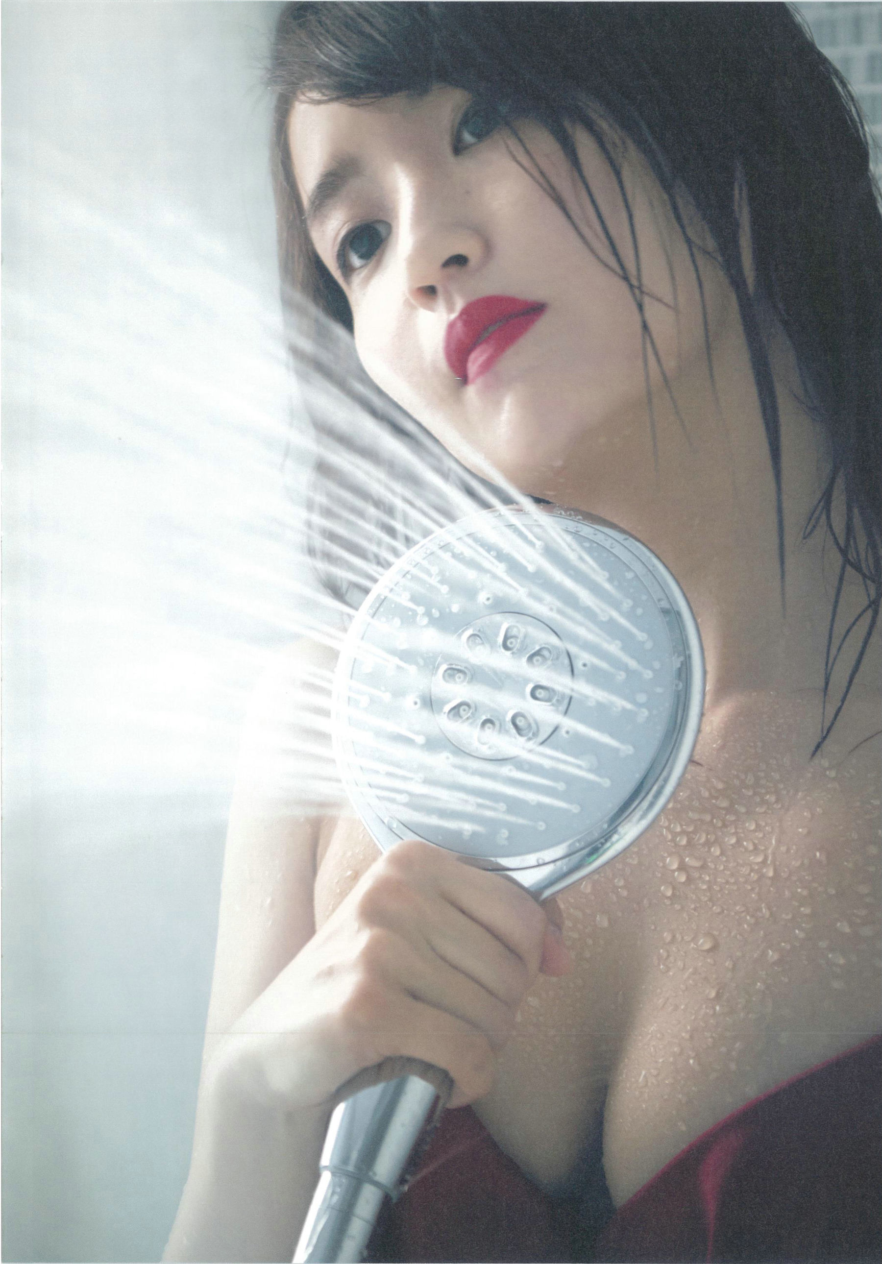 惣田紗莉渚 1st《うらばなし》 [PhotoBook]