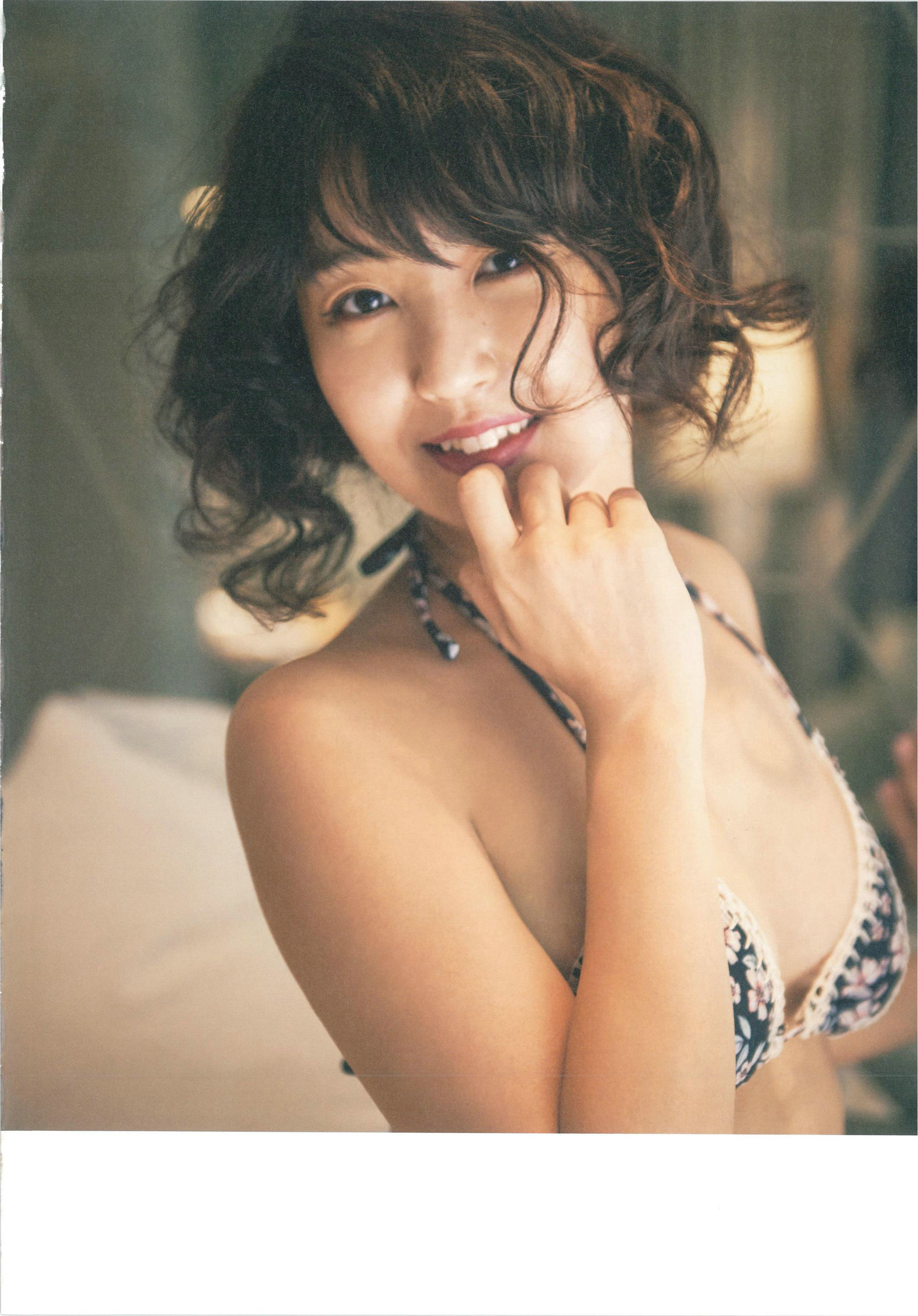 惣田紗莉渚 1st《うらばなし》 [PhotoBook]