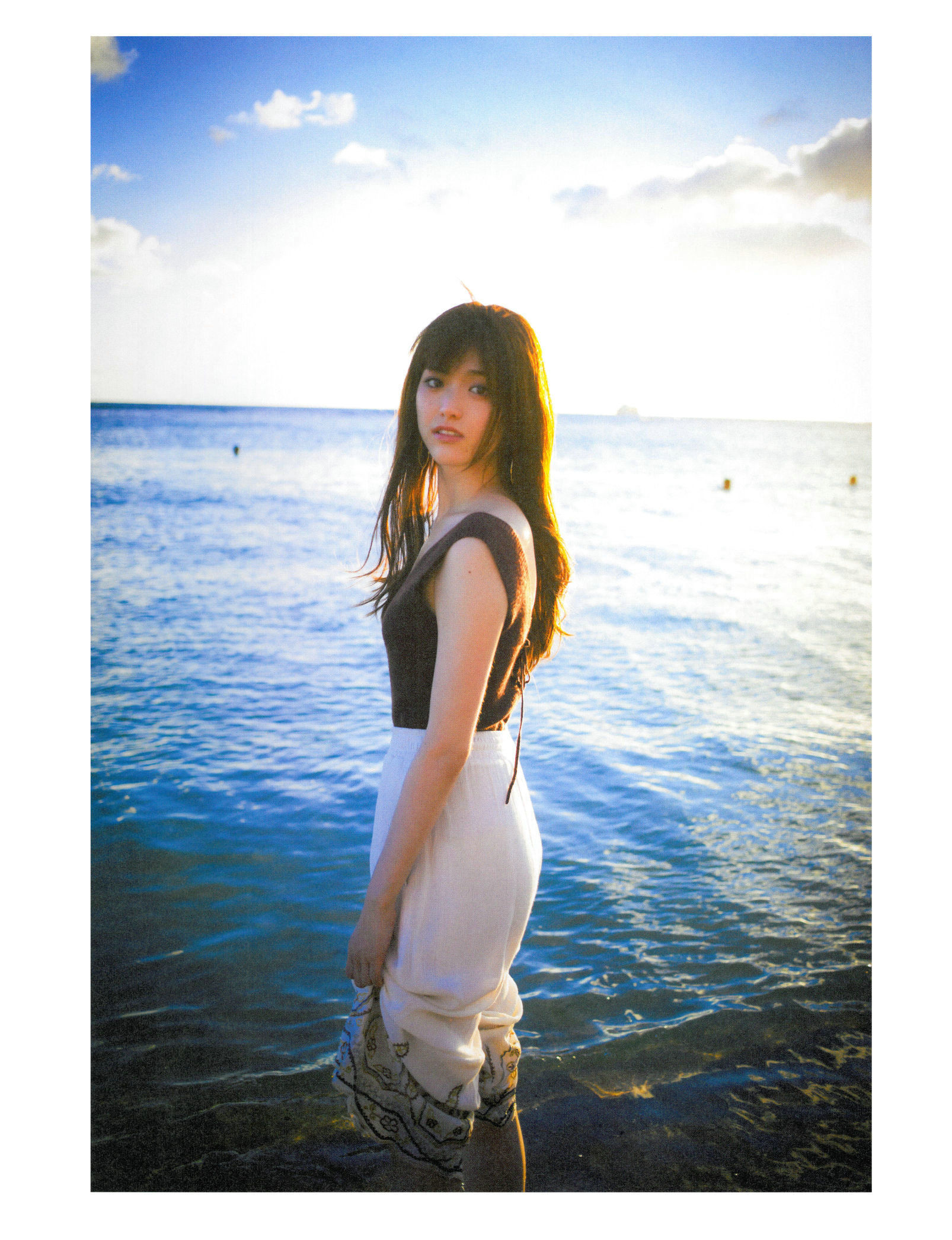 松村沙友理《意外っていうか、前から可愛いと思ってた》 [PhotoBook]