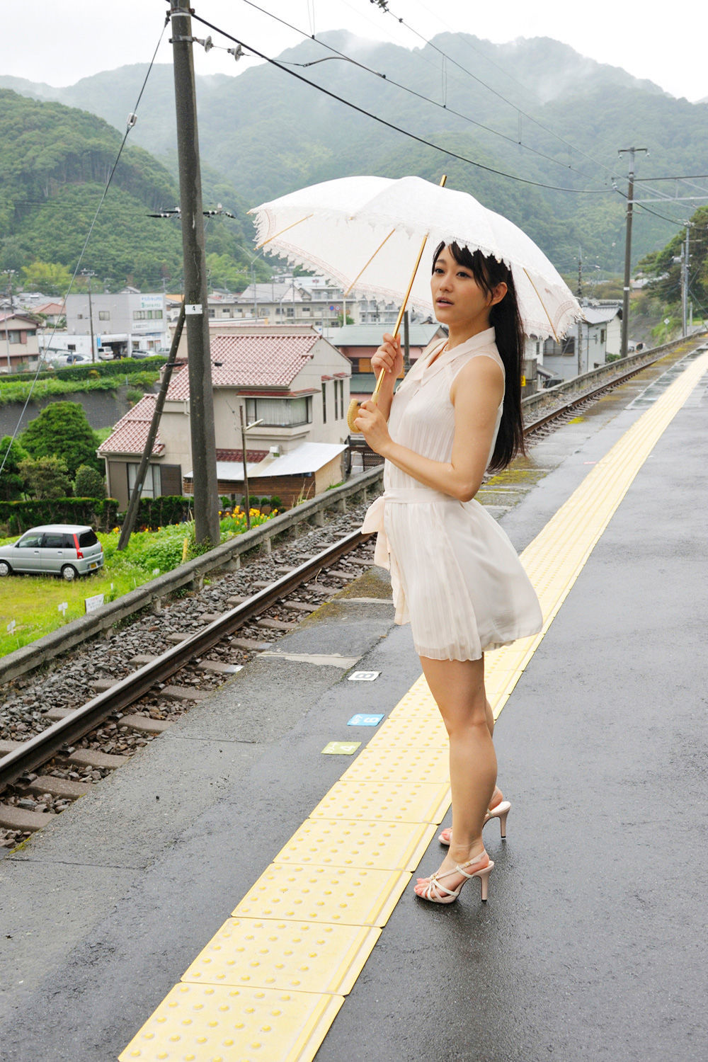西野翔《欲情の湯 ギリ見せ☆》 [PhotoBook]